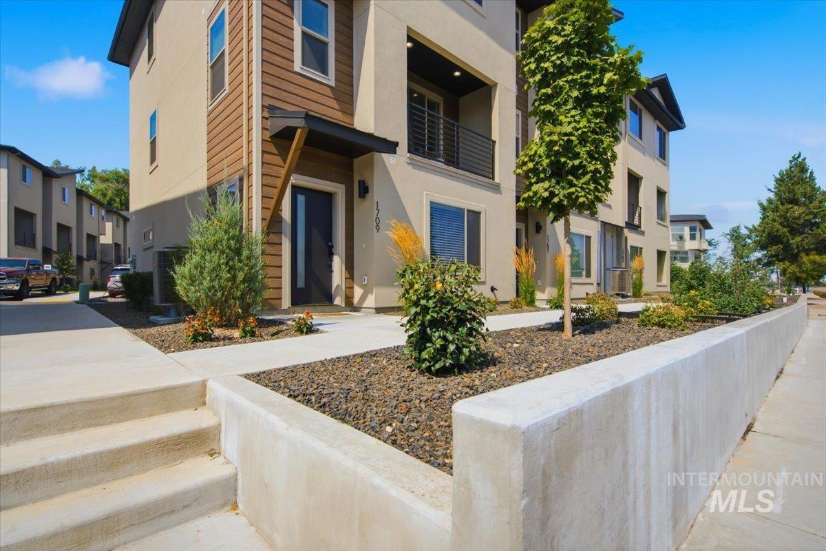 1709 S Federal Way Property Photo 33