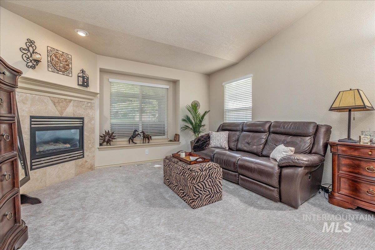 4049 E Trekker Rim Dr Property Photo 15