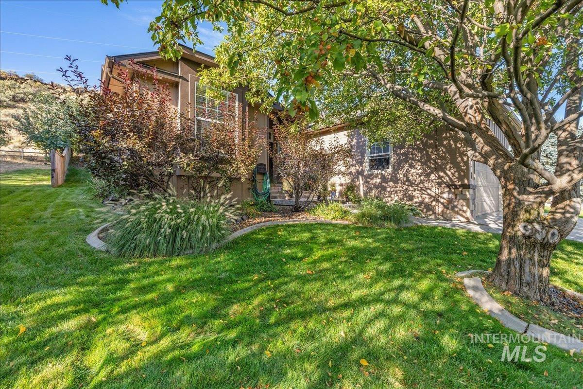 4049 E Trekker Rim Dr Property Photo 48
