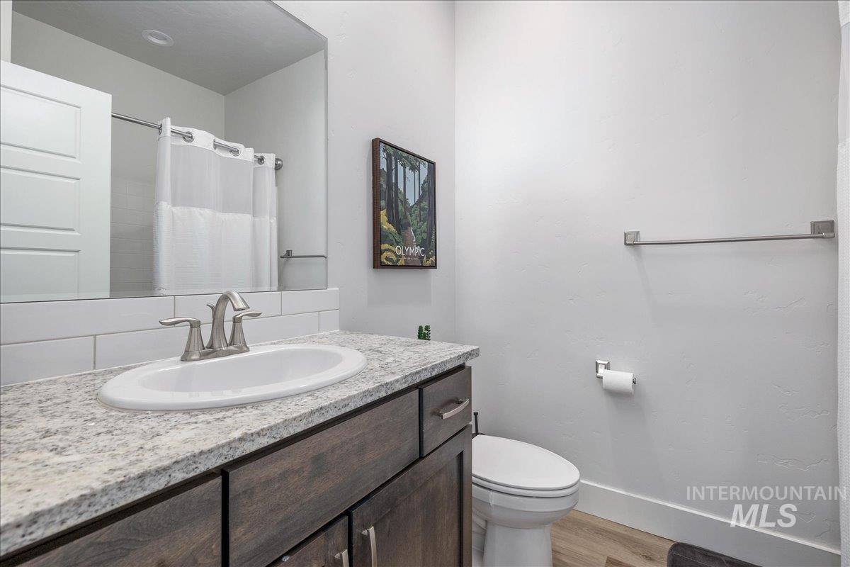 7779 W Crestwood Drive Property Photo 23