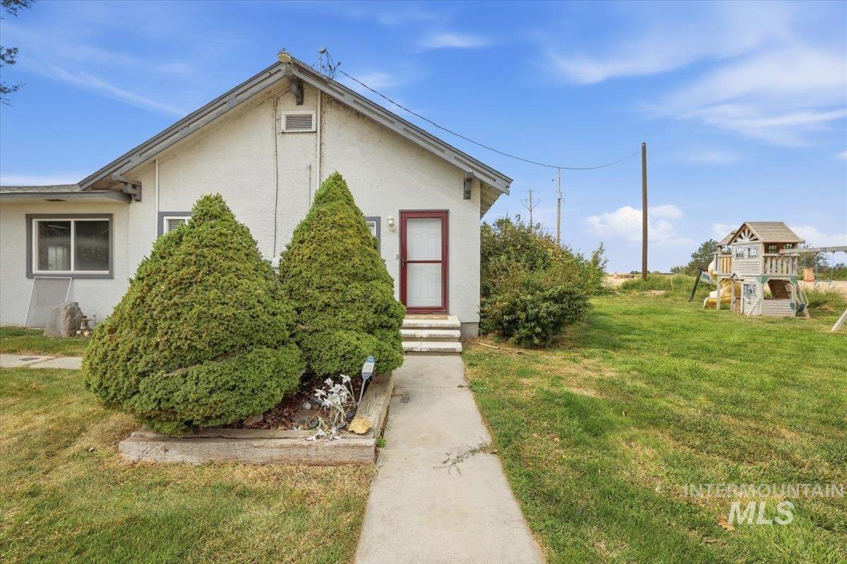 4505 Ustick Rd Property Photo 2