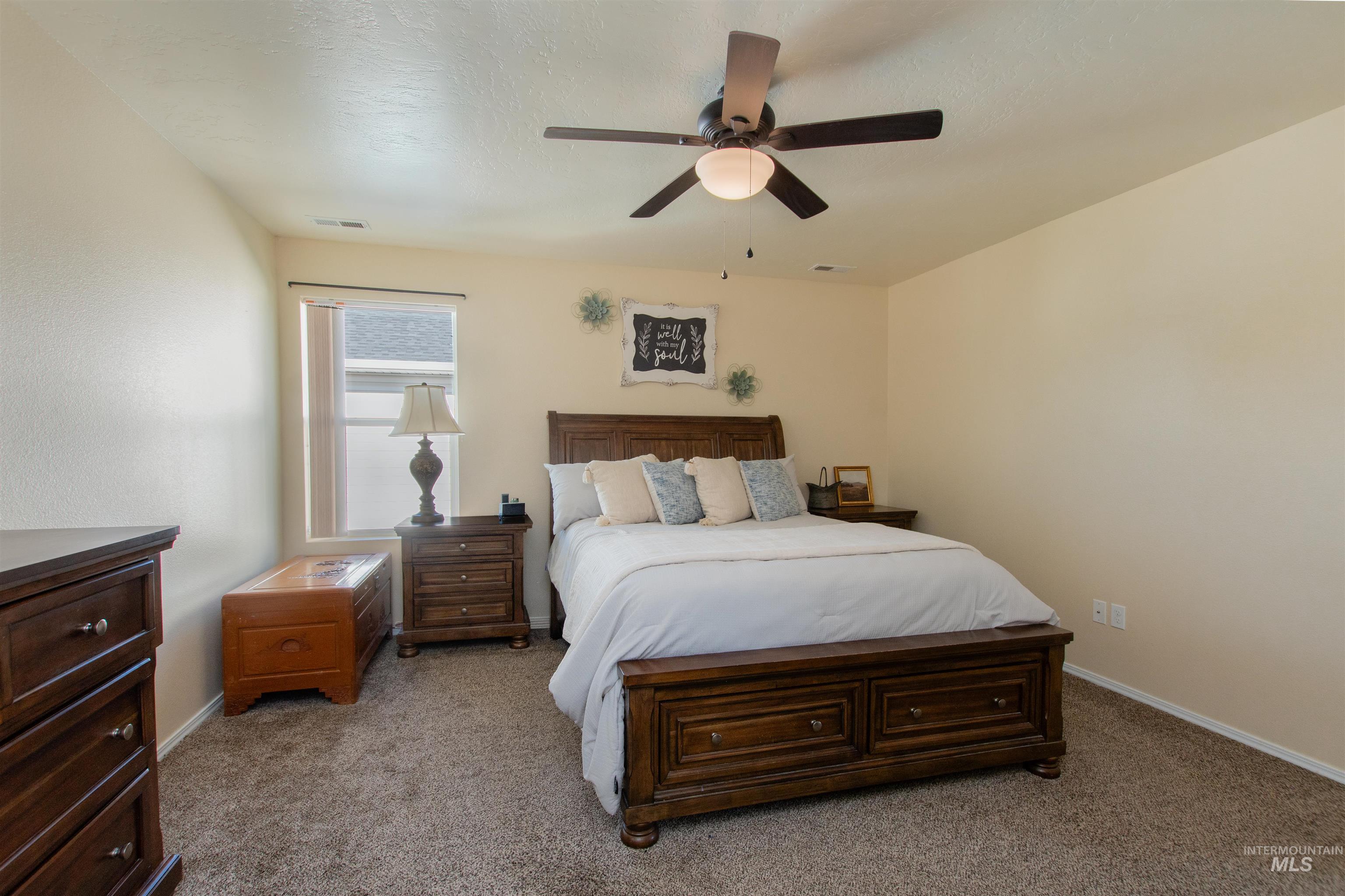 4253 S Overhill Way Property Photo 17