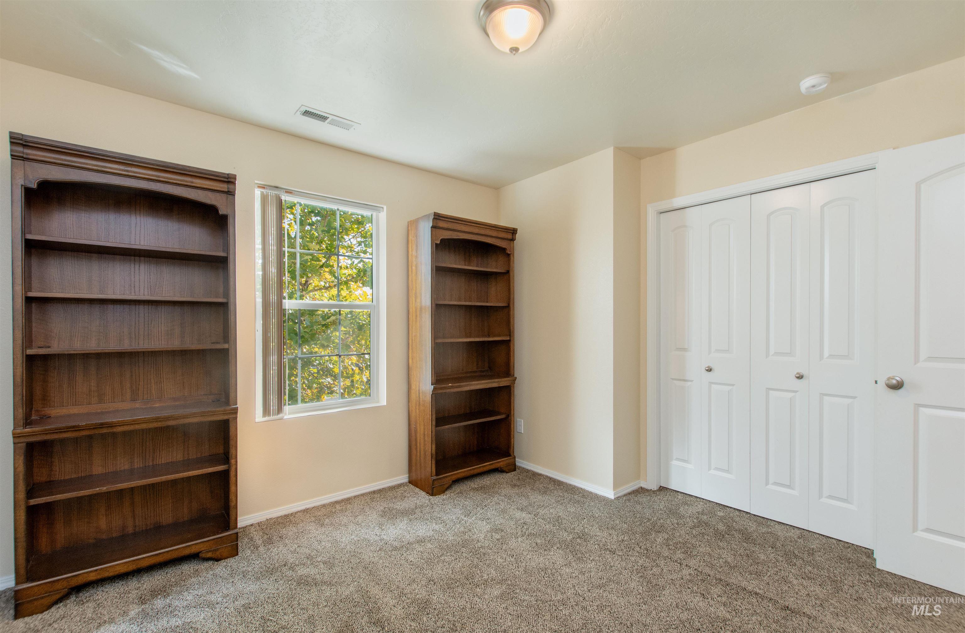 4253 S Overhill Way Property Photo 24