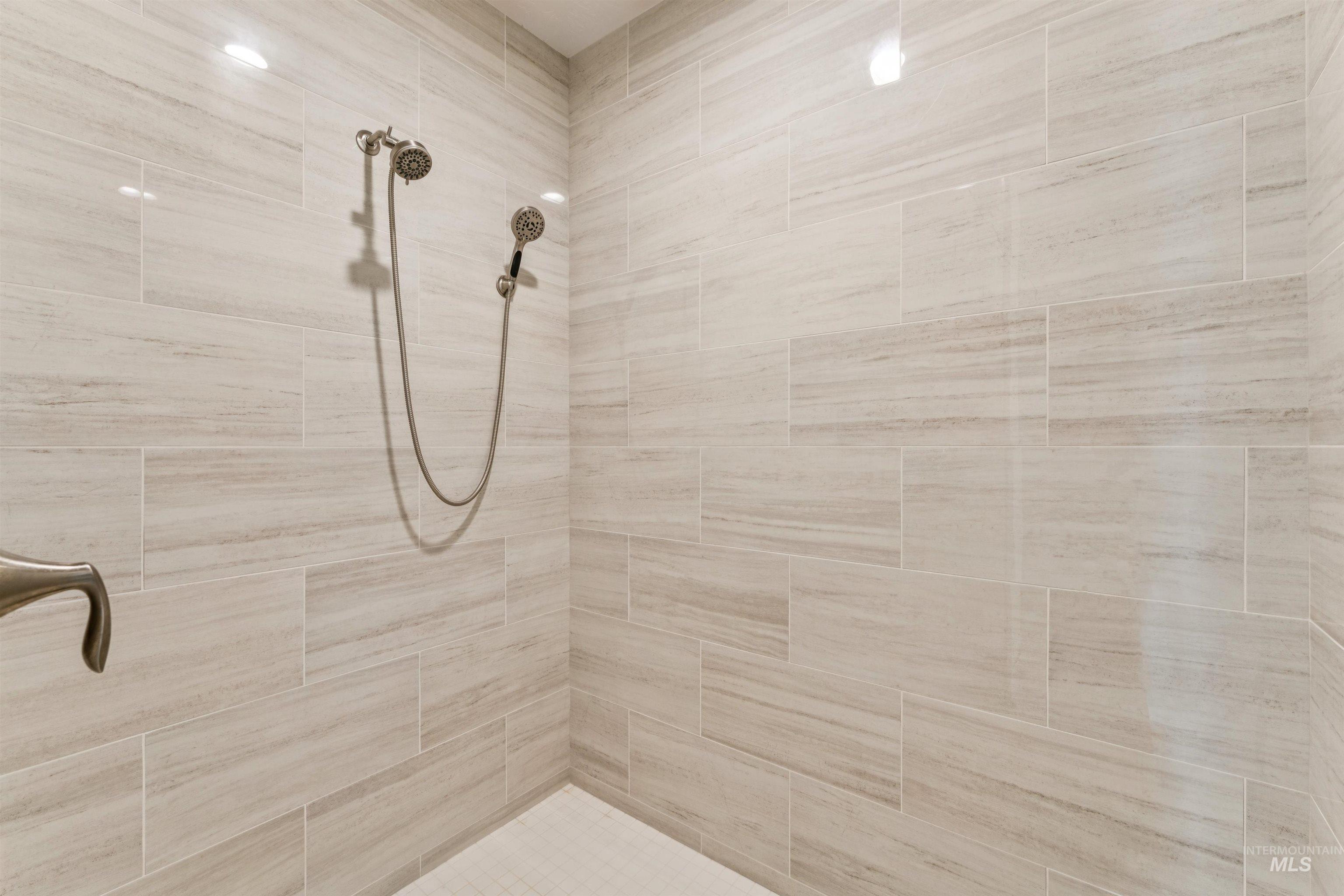 7522 E Newcastle Dr Property Photo 21