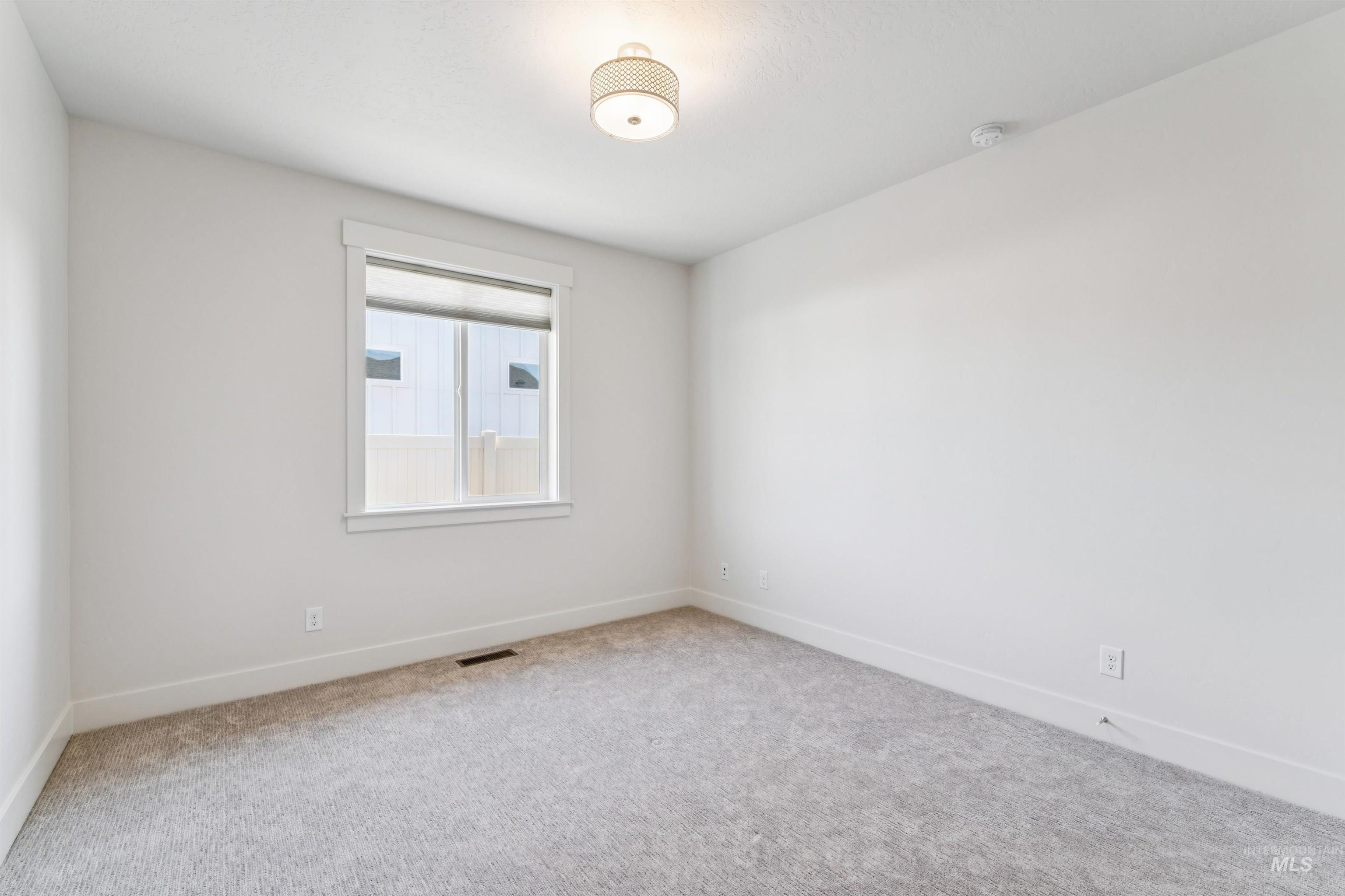 7522 E Newcastle Dr Property Photo 31