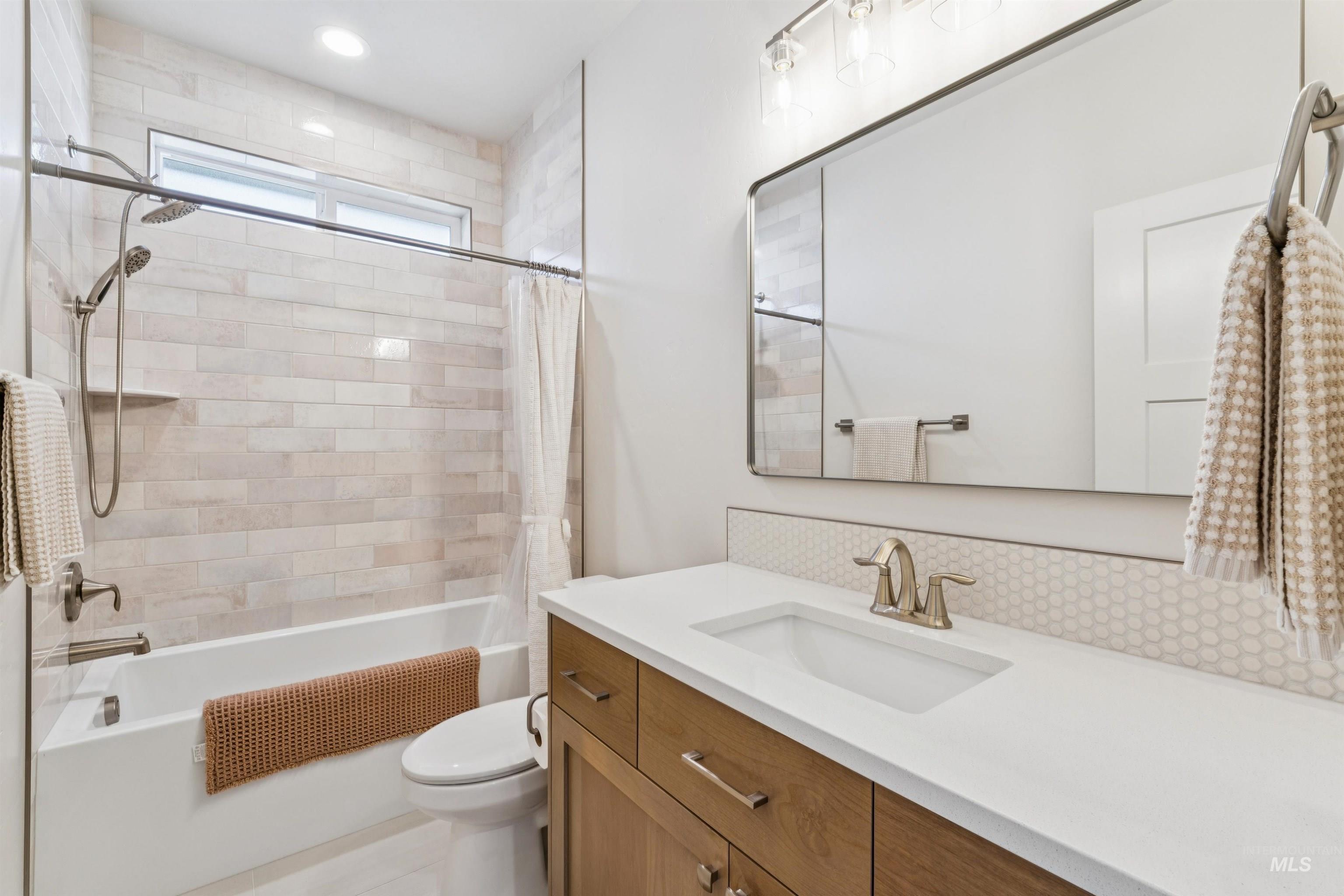 7522 E Newcastle Dr Property Photo 33