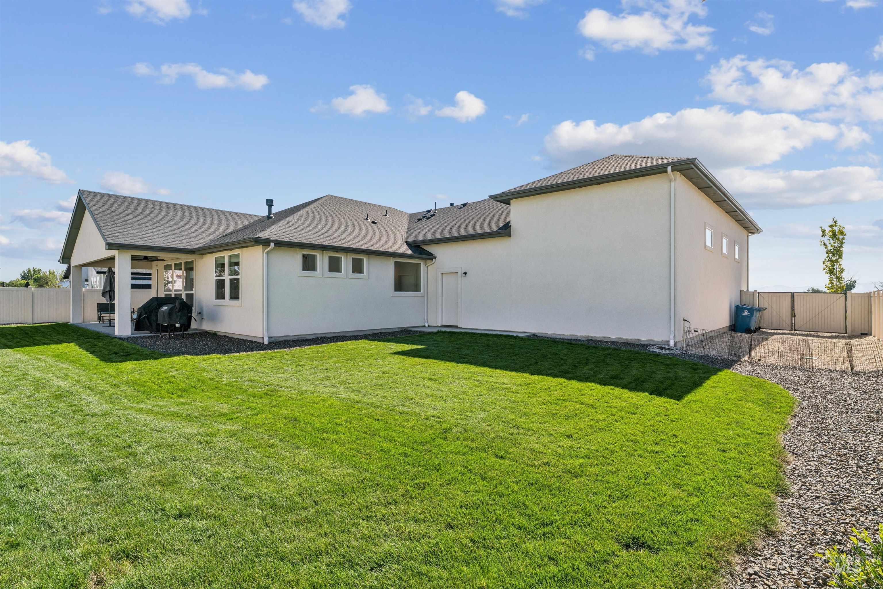 7522 E Newcastle Dr Property Photo 39