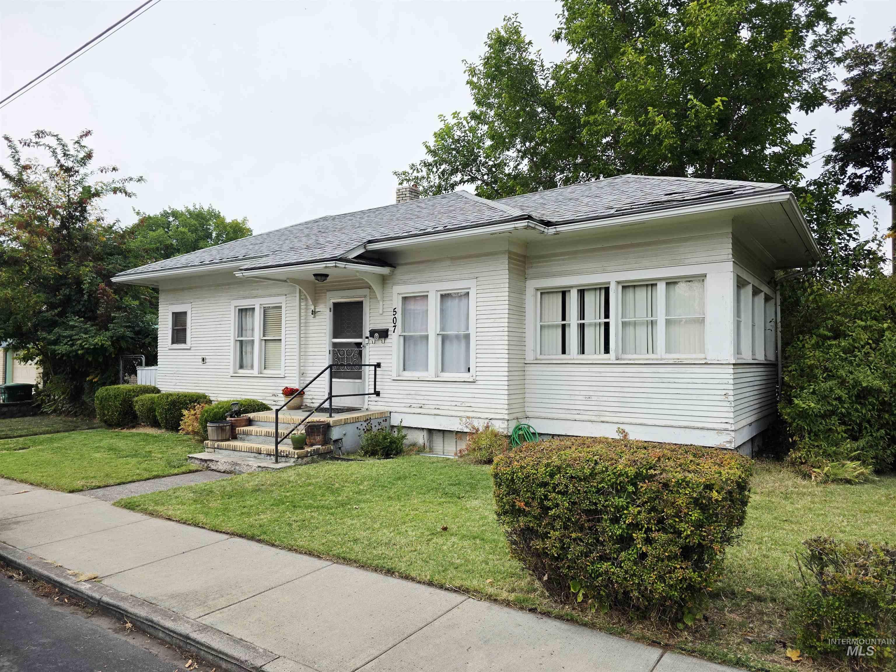 507 4th Avenue Property Photo 1