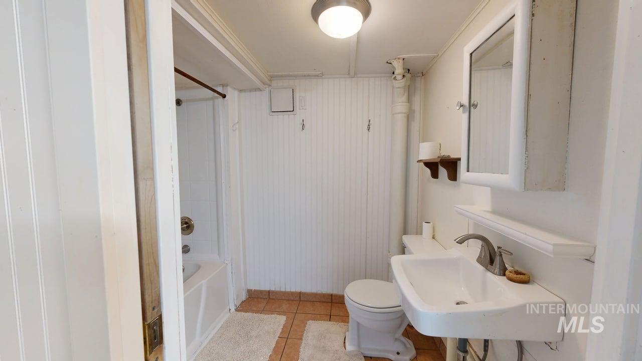 507 4th Avenue Property Photo 17
