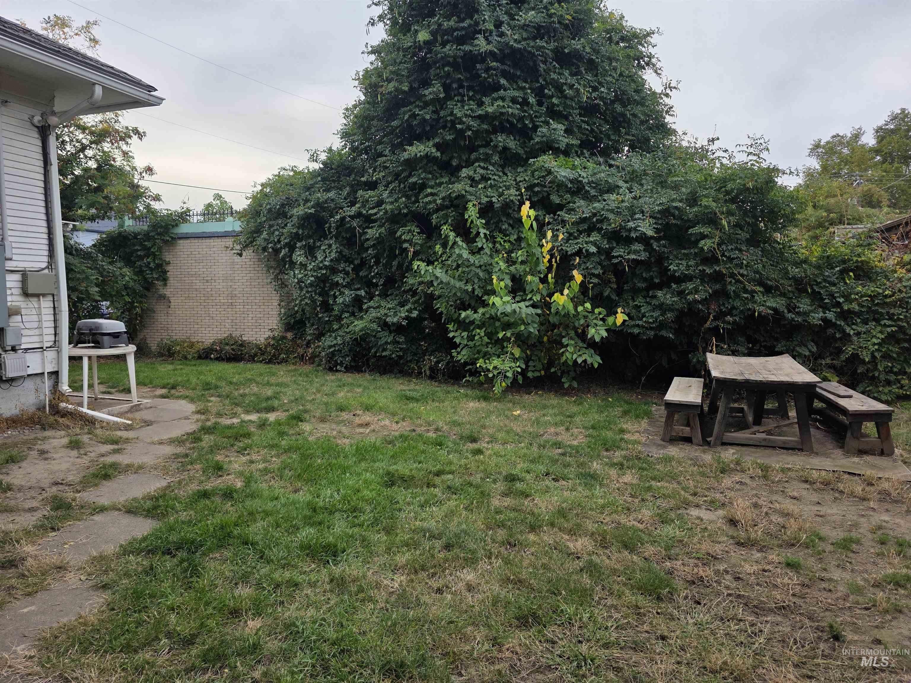 507 4th Avenue Property Photo 21