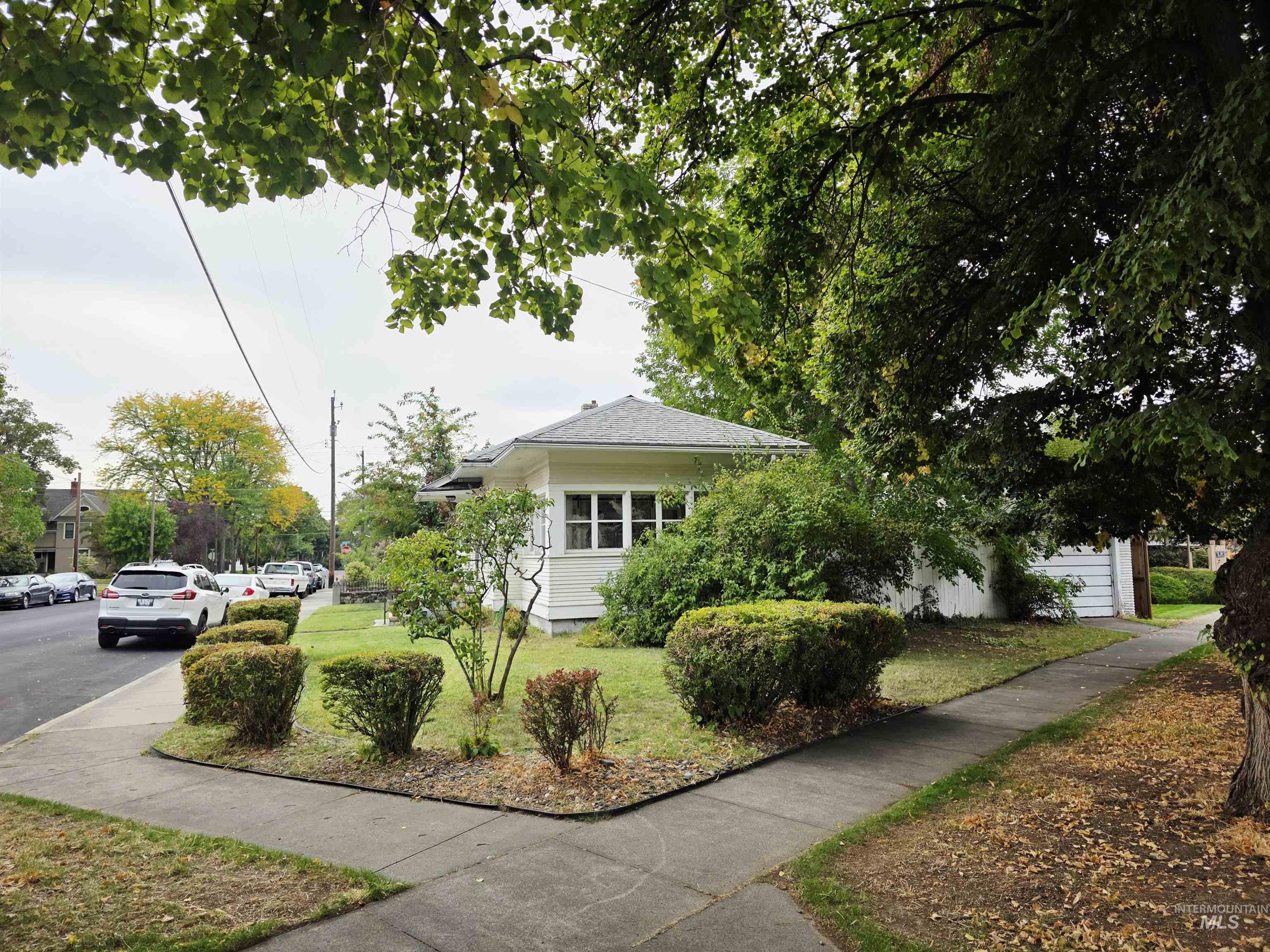 507 4th Avenue Property Photo 23