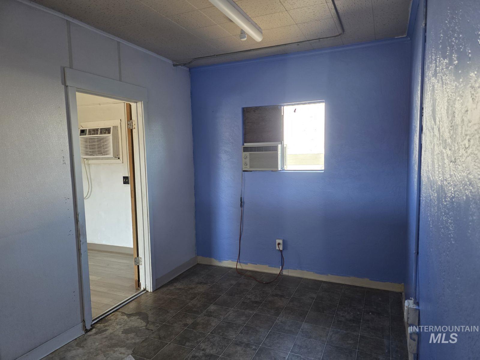 145 Thain Rd. Property Photo 8