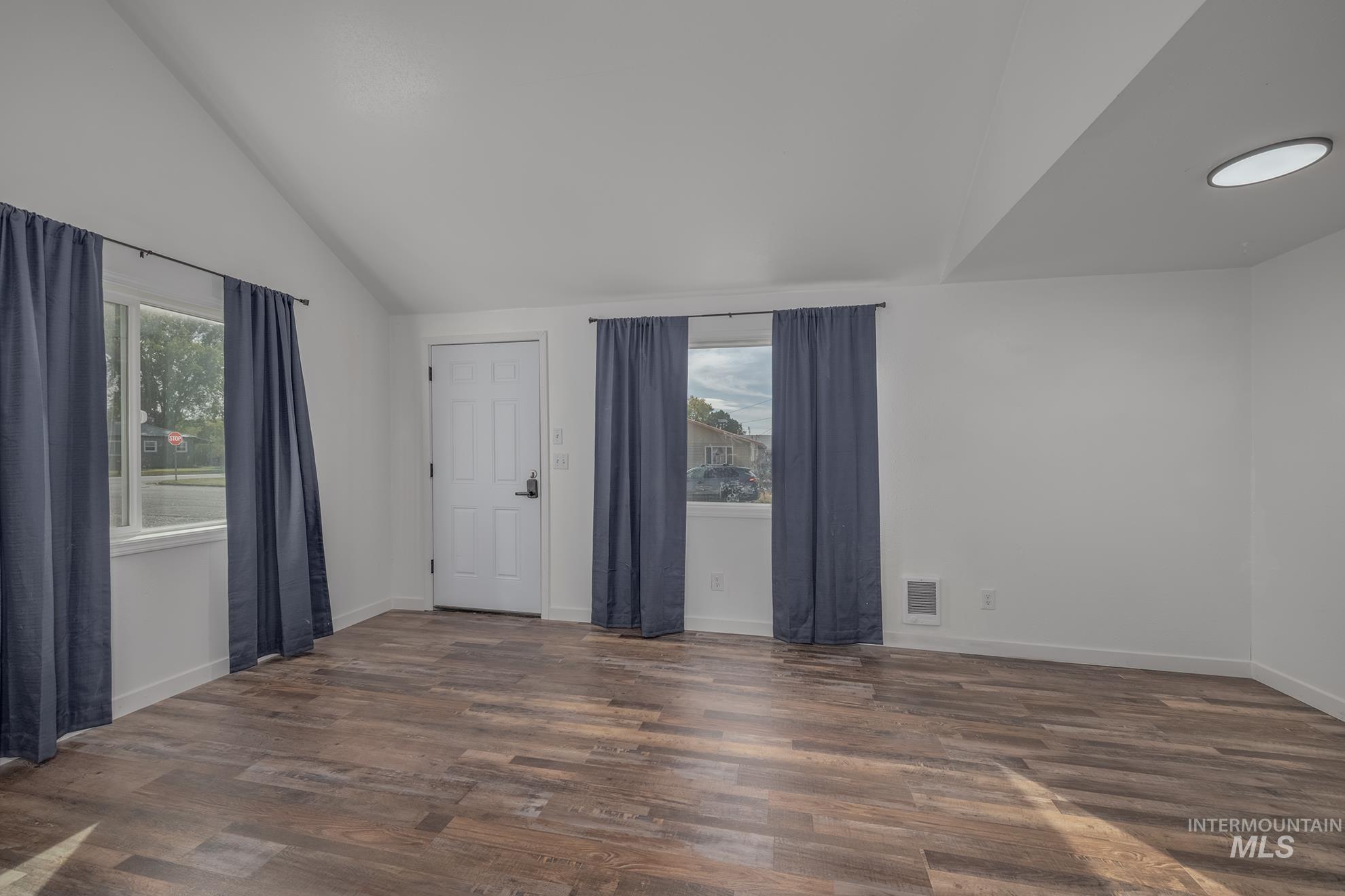 1016 N 5th St Property Photo 13