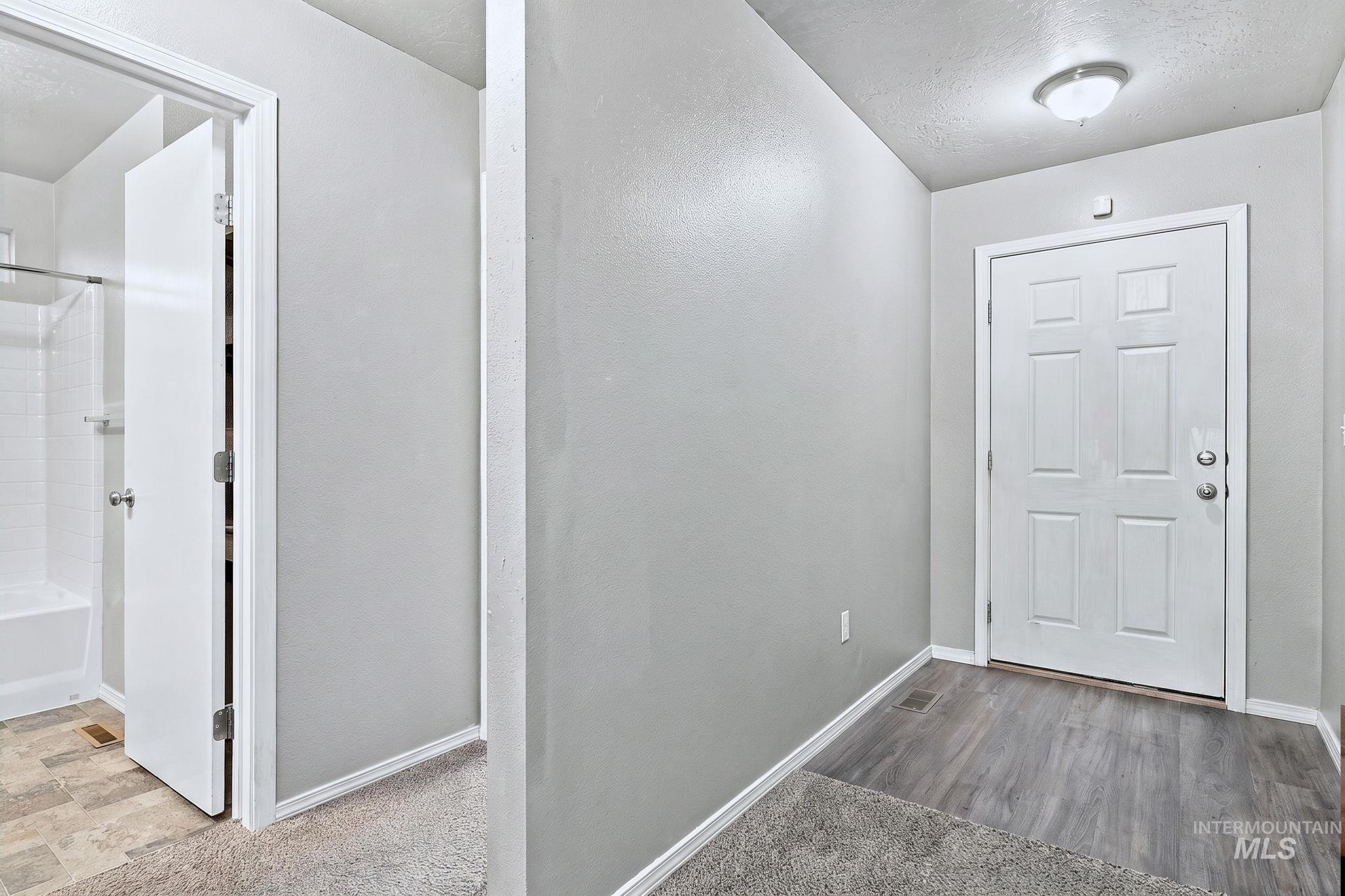 11761 Penobscot St Property Photo 5