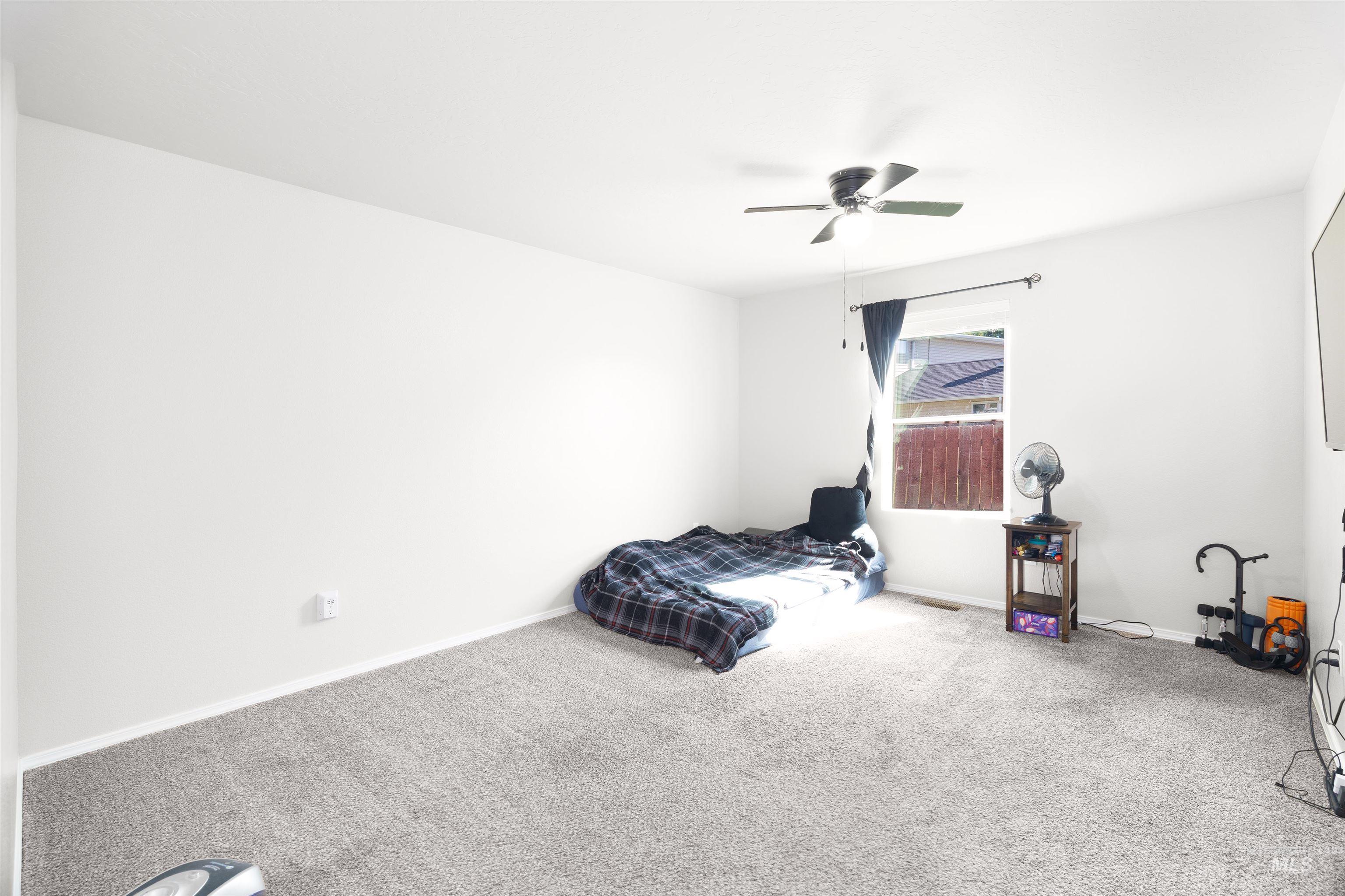 11761 Penobscot St Property Photo 18