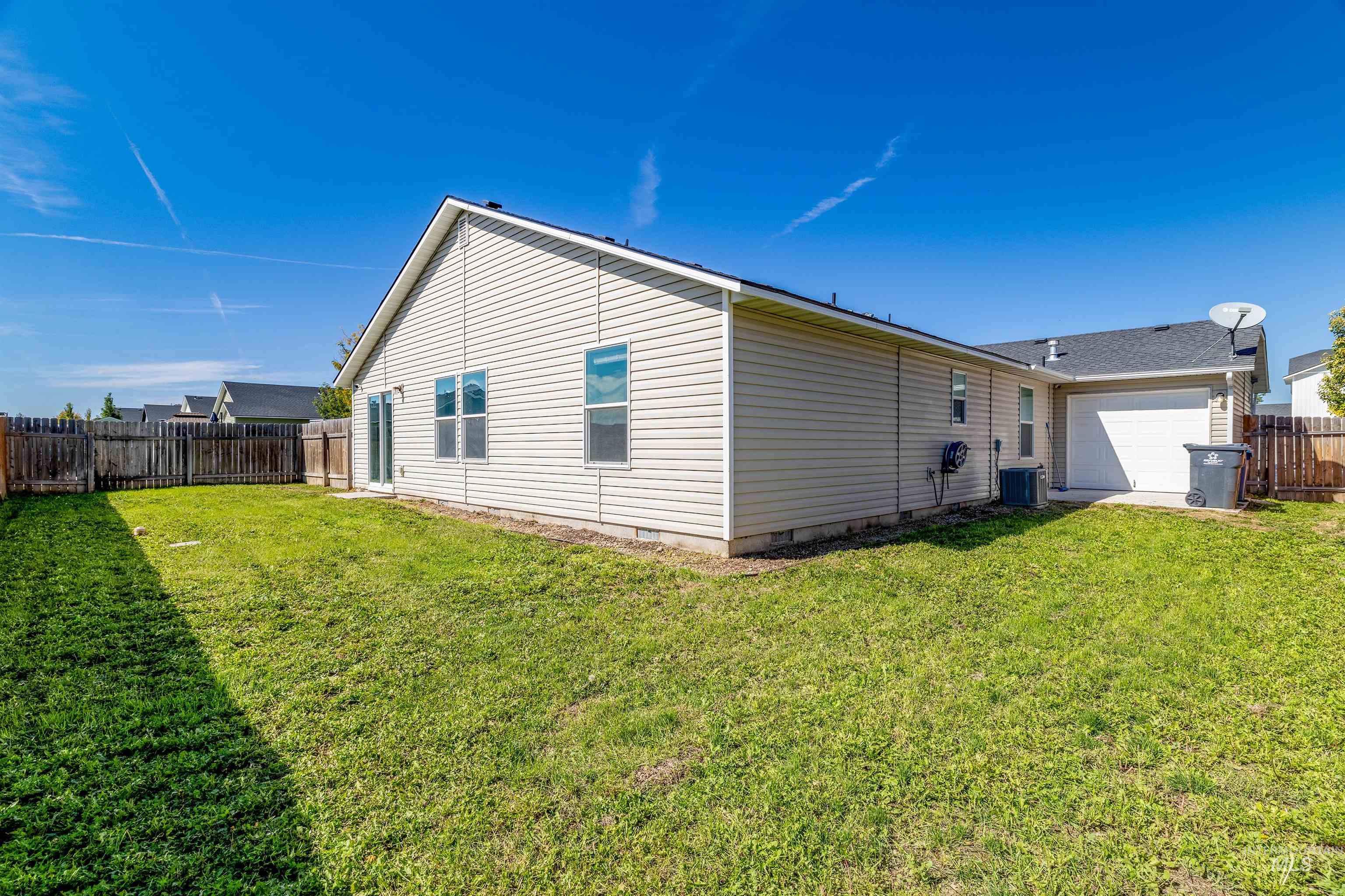 11761 Penobscot St Property Photo 25