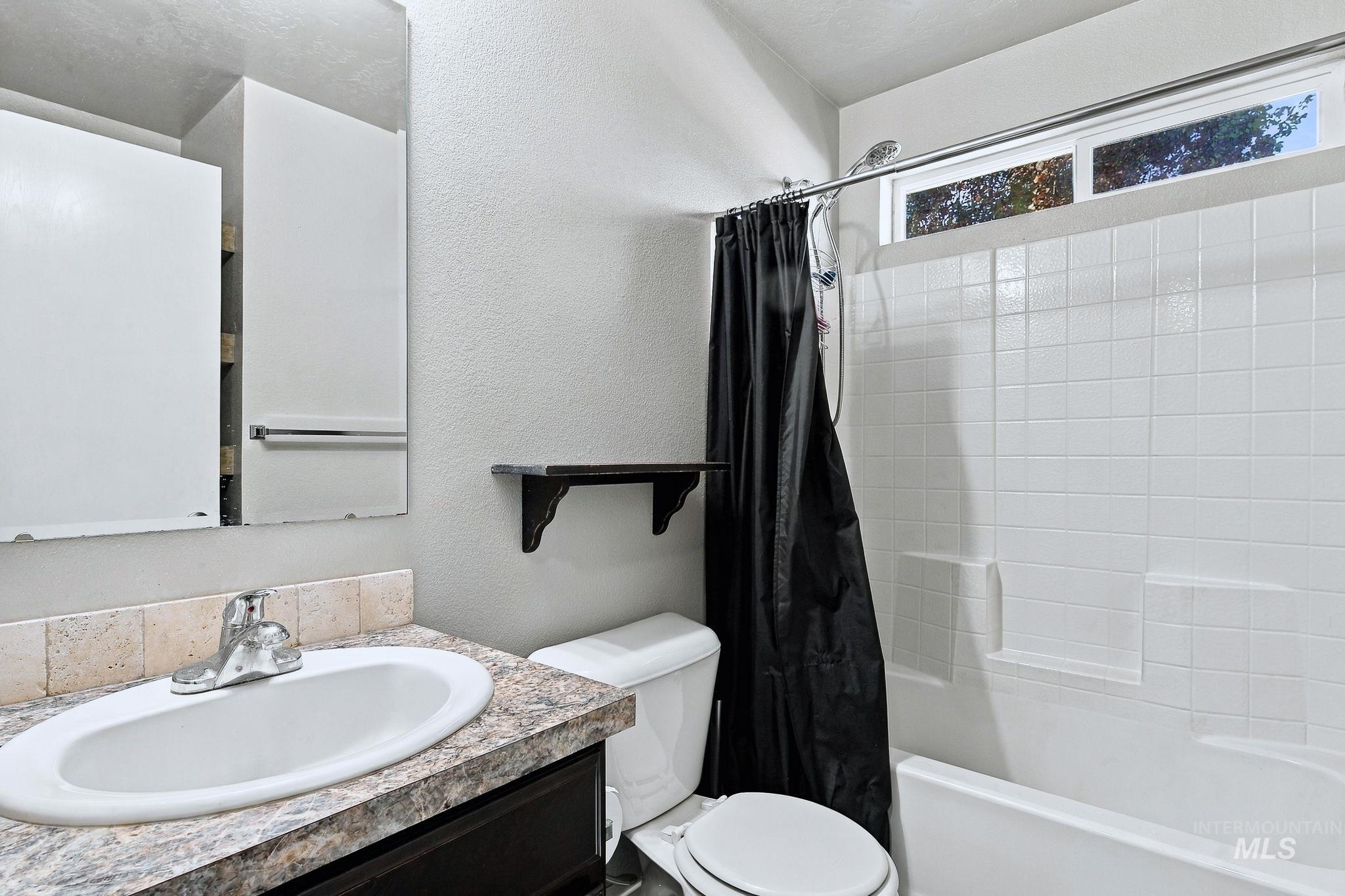 11761 Penobscot St Property Photo 25