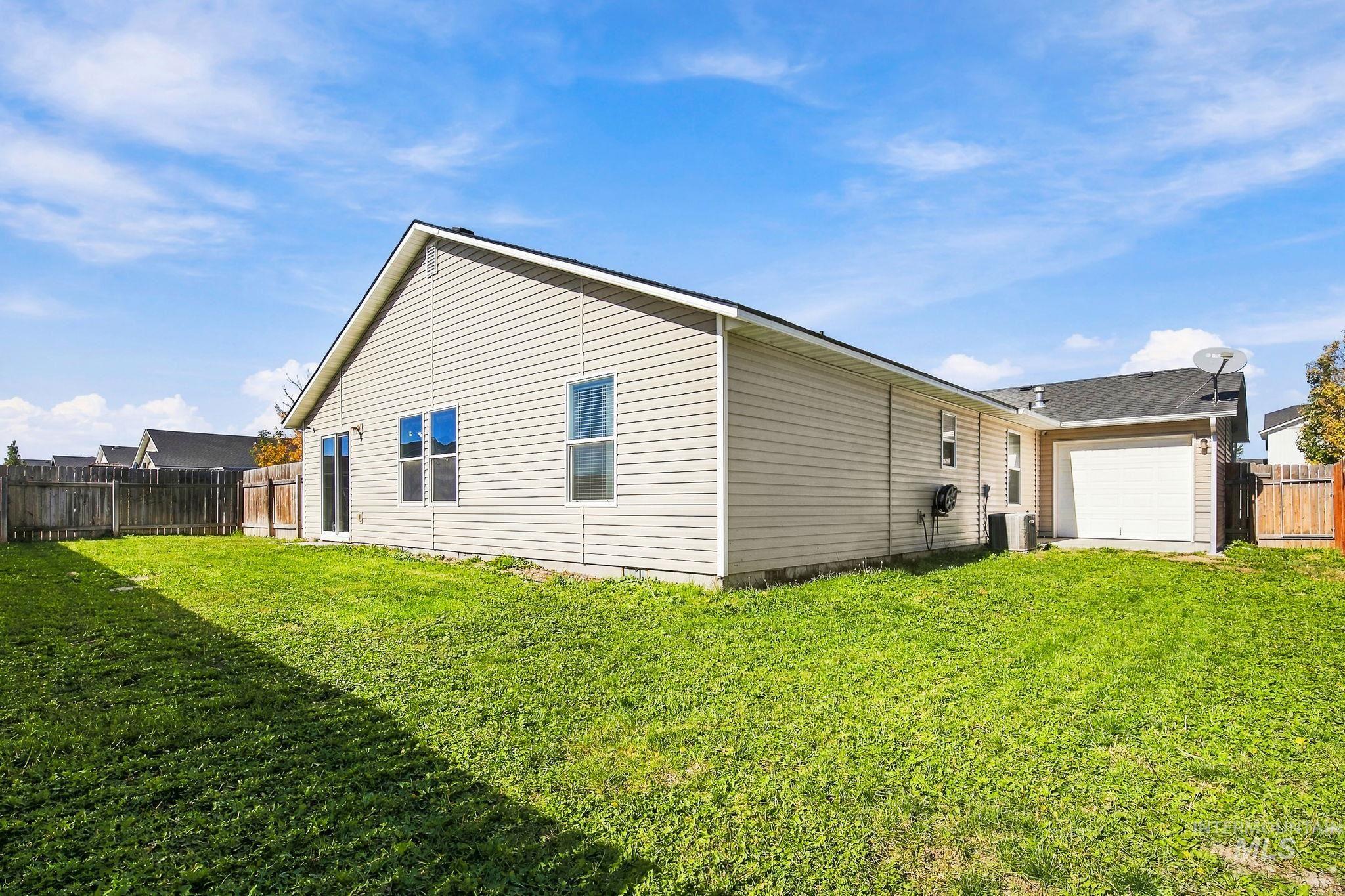 11761 Penobscot St Property Photo 33