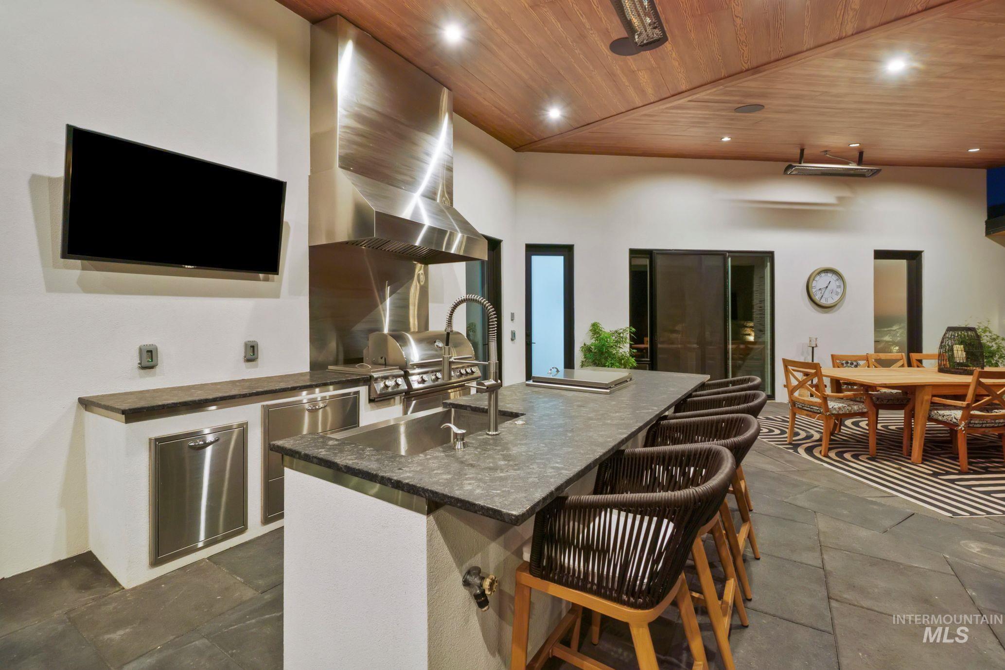 5166 N Corralero Property Photo 39