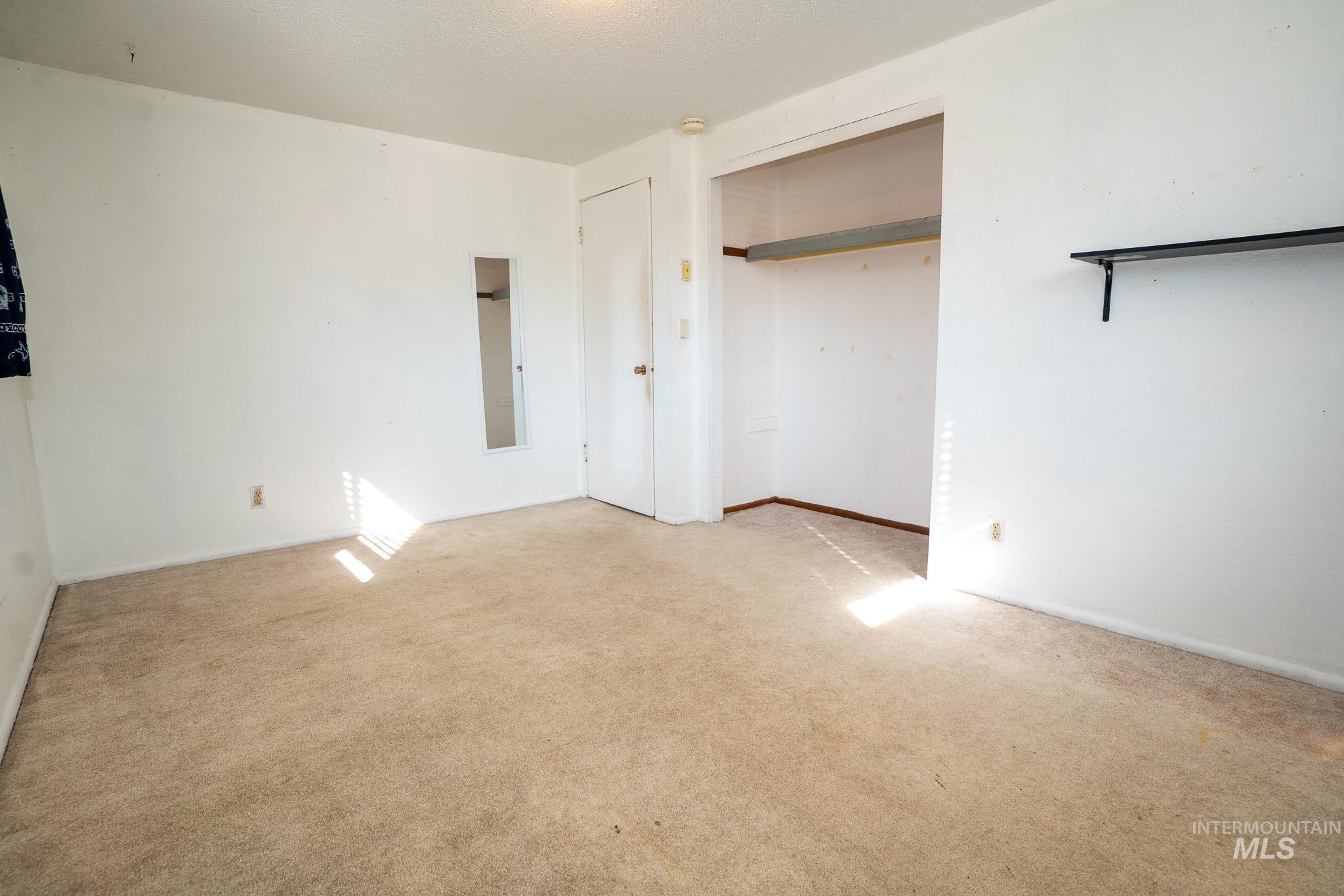 855 West St S. Property Photo 14