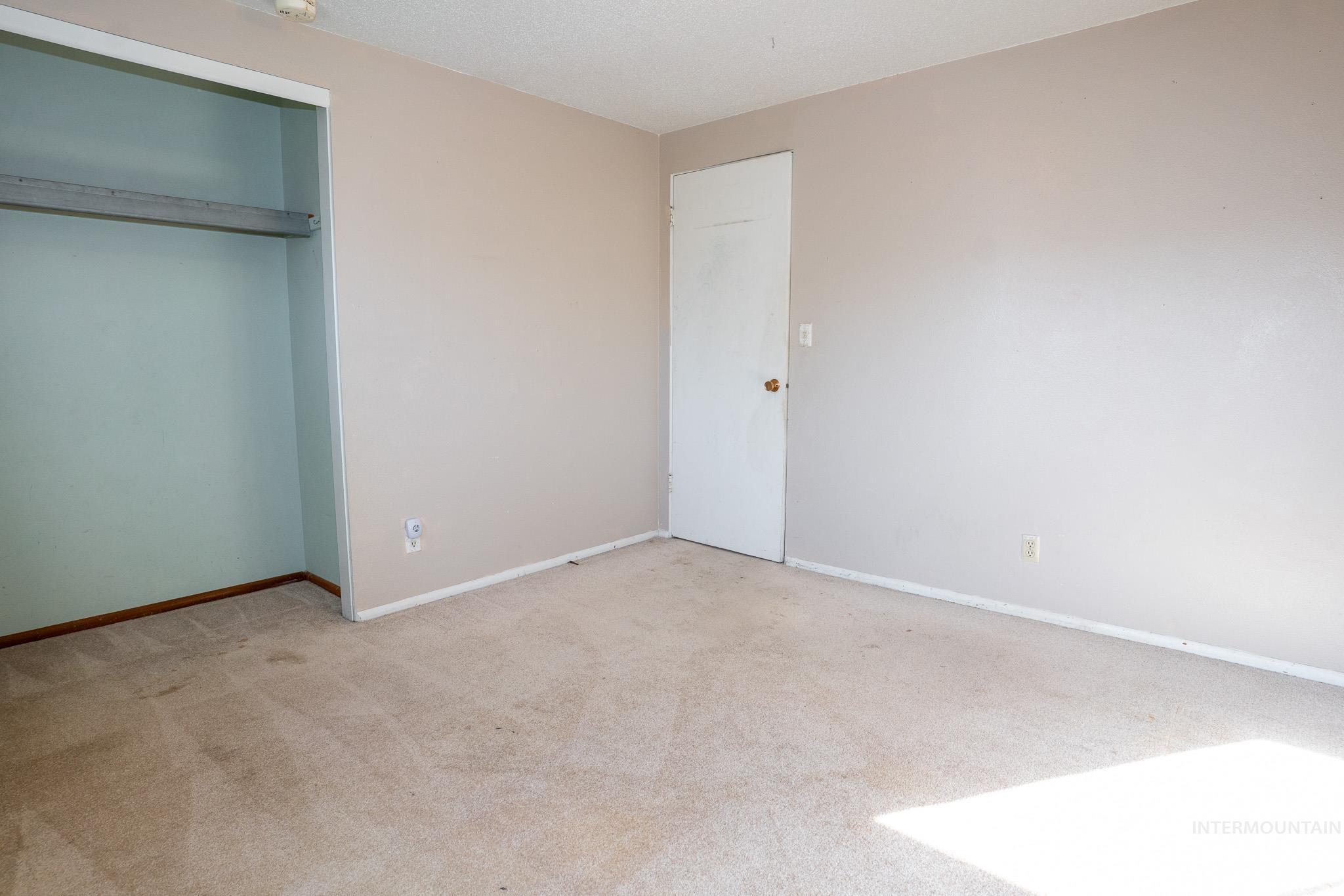 855 West St S. Property Photo 17