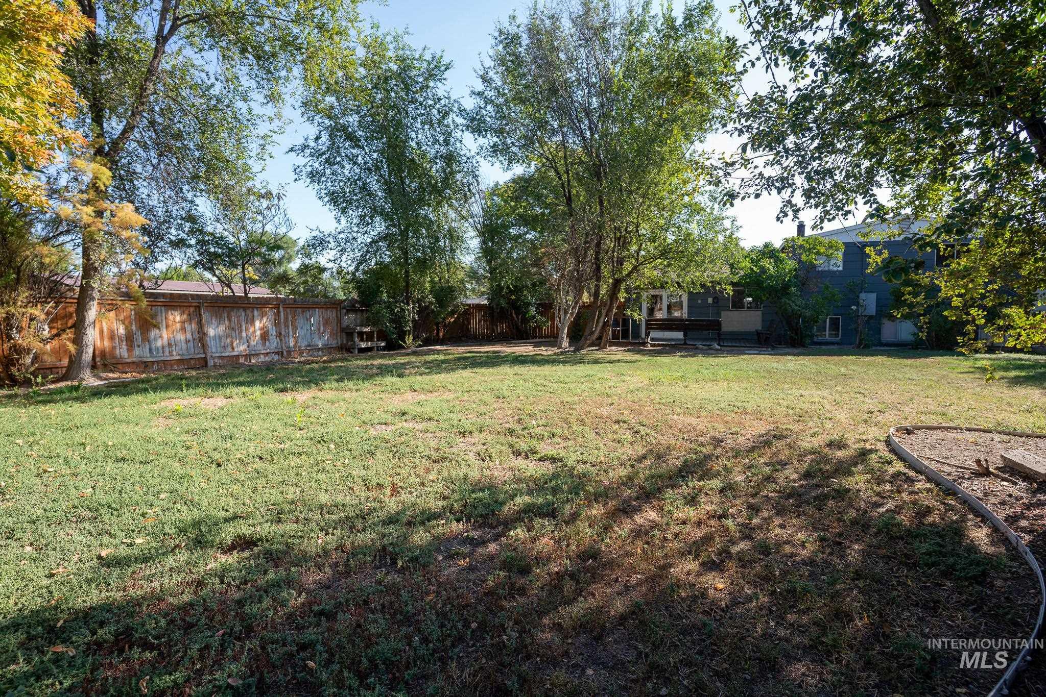 855 West St S. Property Photo 21