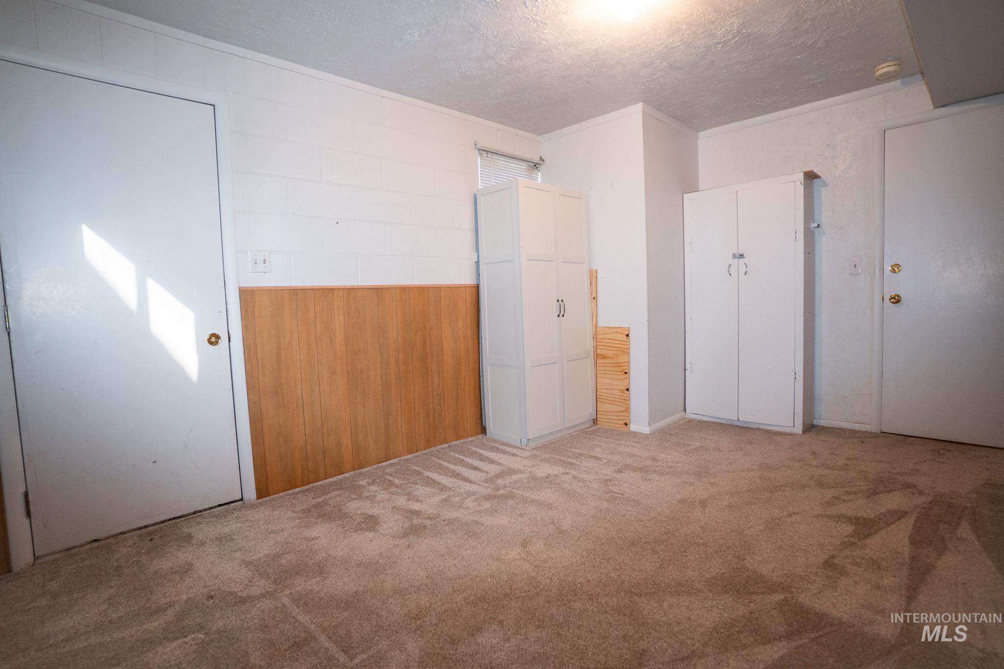 855 West St S. Property Photo 22