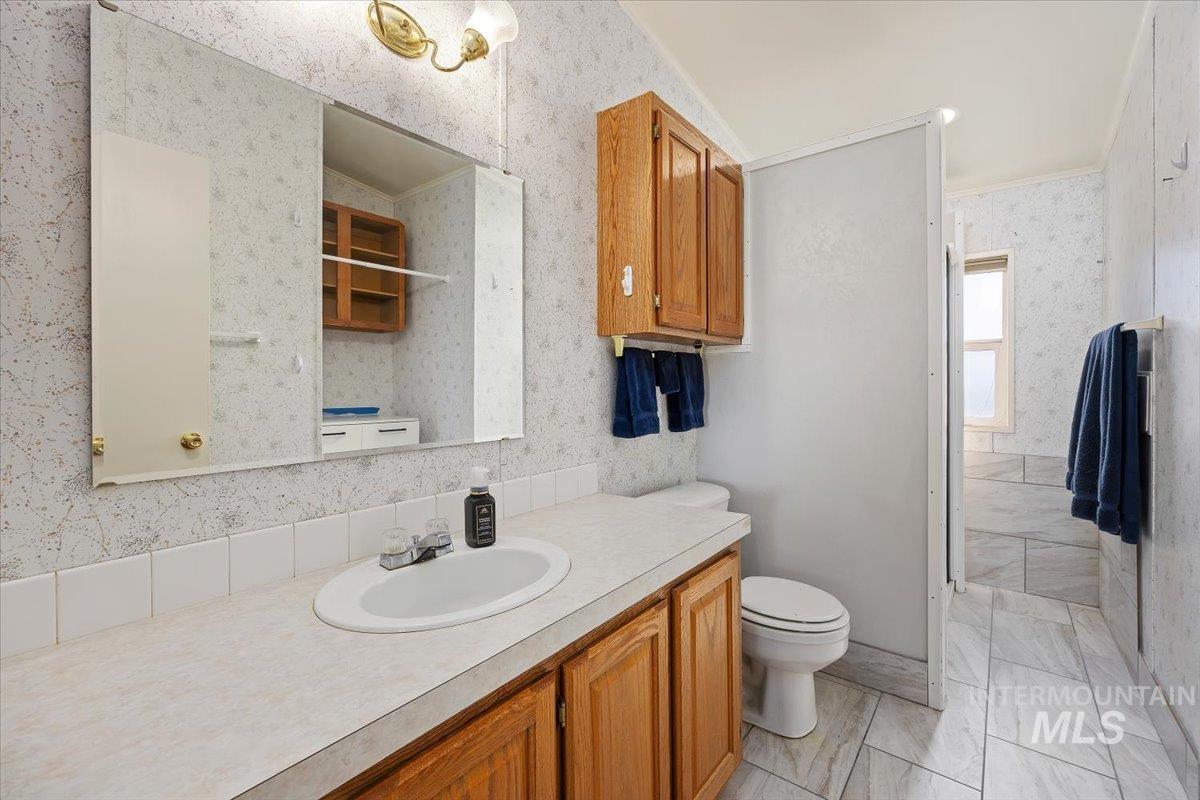 583 E 300 S Property Photo 25