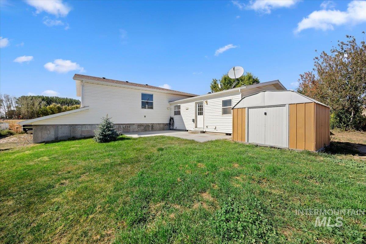 583 E 300 S Property Photo 33
