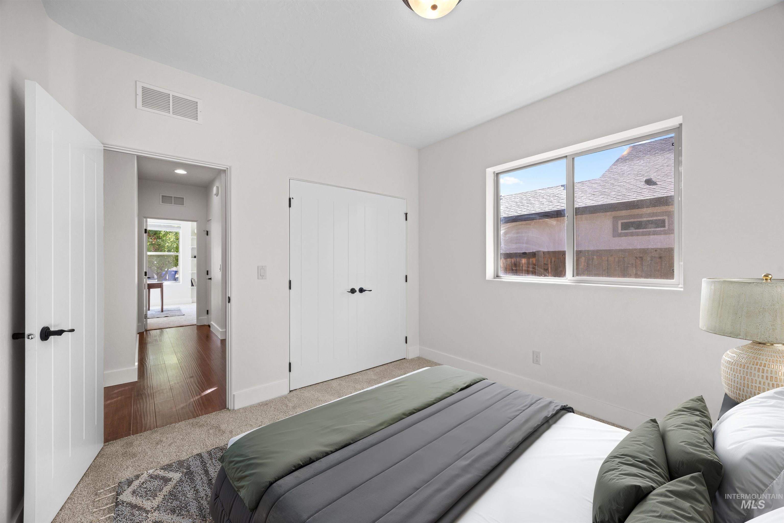 6589 S Red Shine Way Property Photo 7