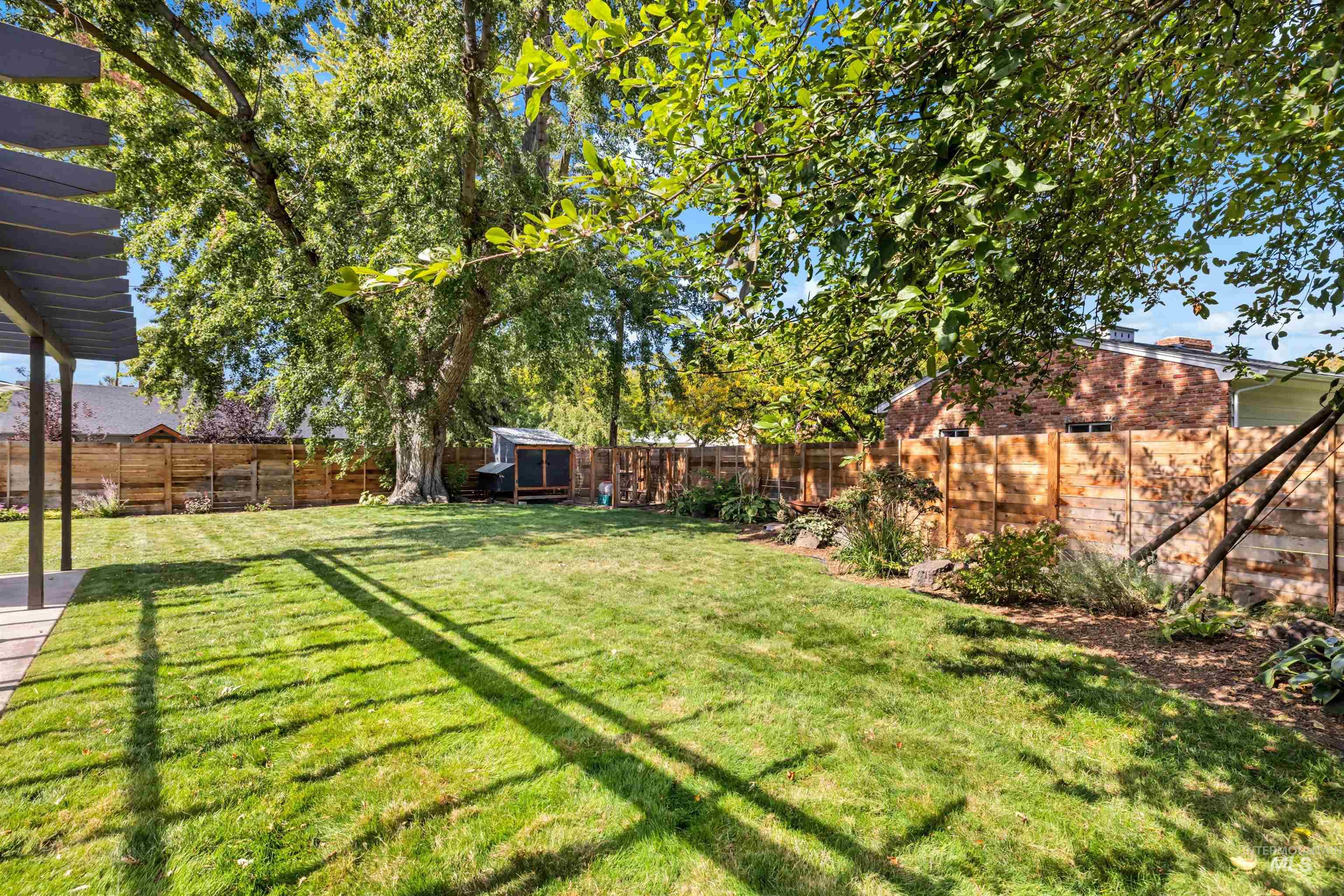 3318 W Camrose Lane Property Photo 30
