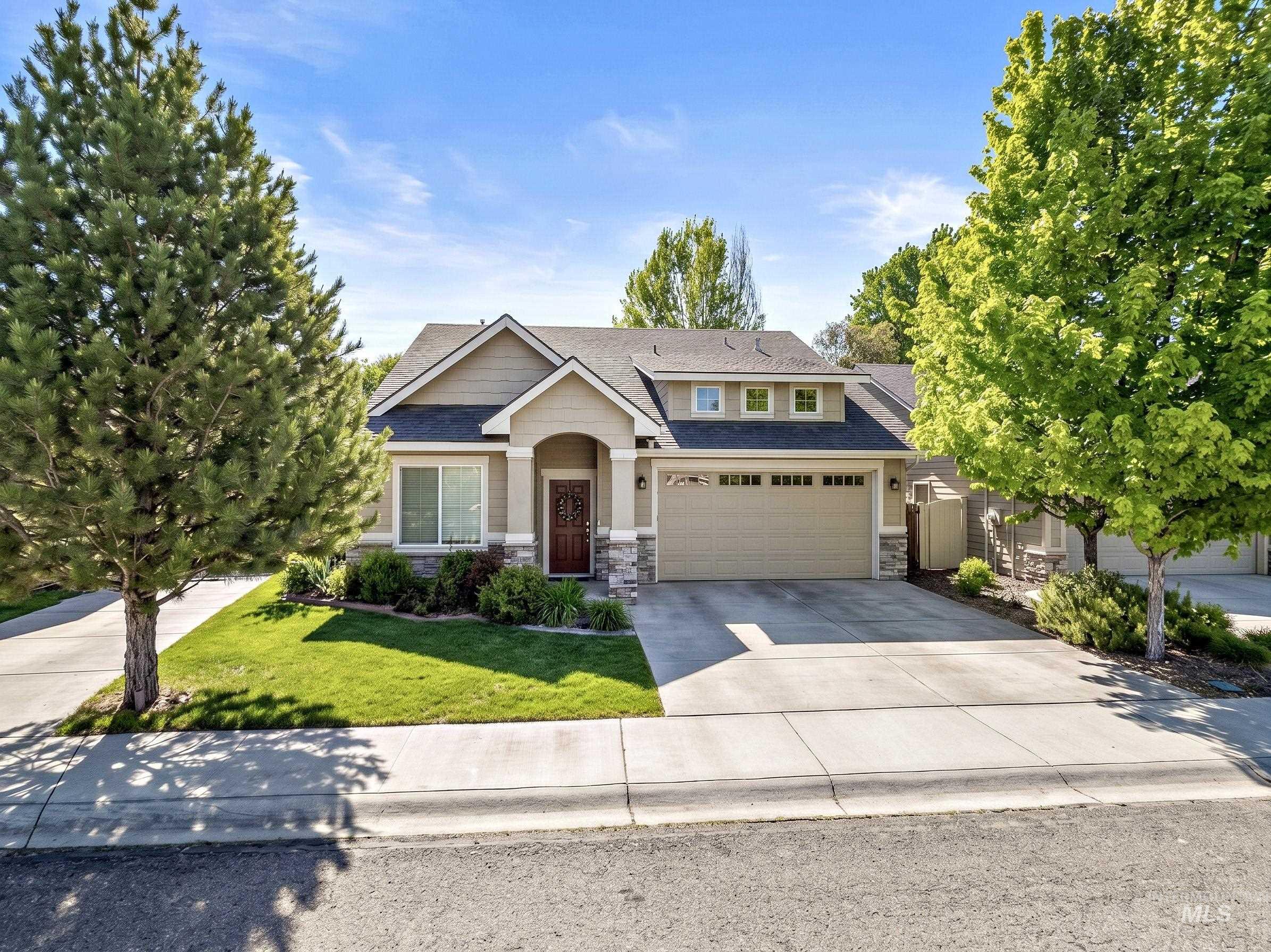 6446 N Mystic Cove Way Property Photo 1