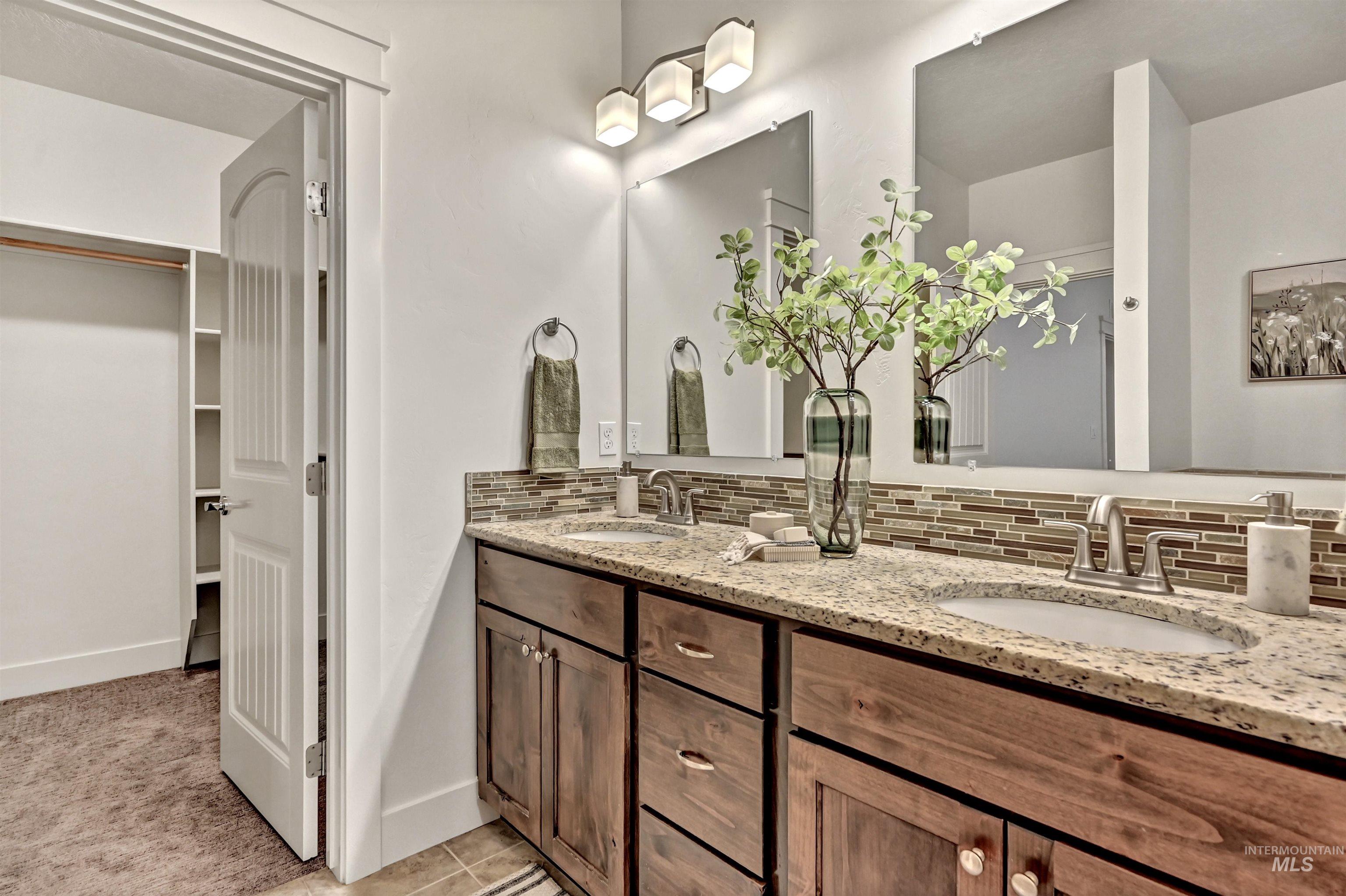 6446 N Mystic Cove Way Property Photo 16