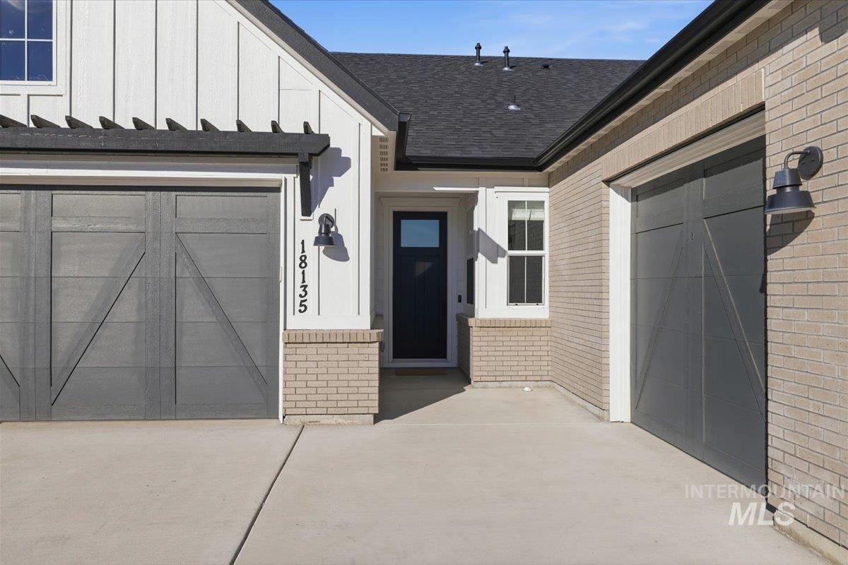 18135 N Begonia Way Property Photo 29