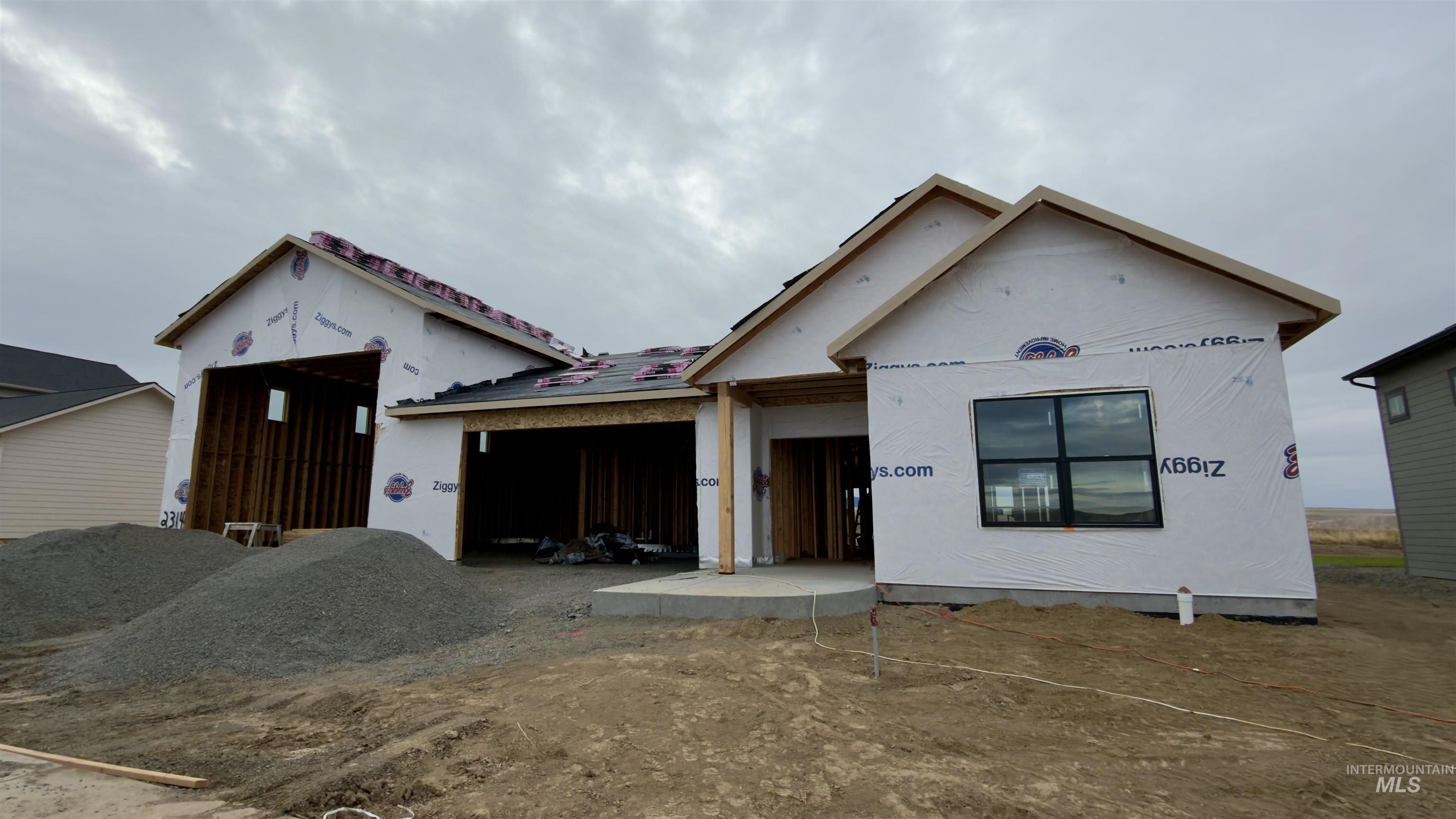 Lot 4 Block 8 Skyview Estates Phase Iv Property Photo 2