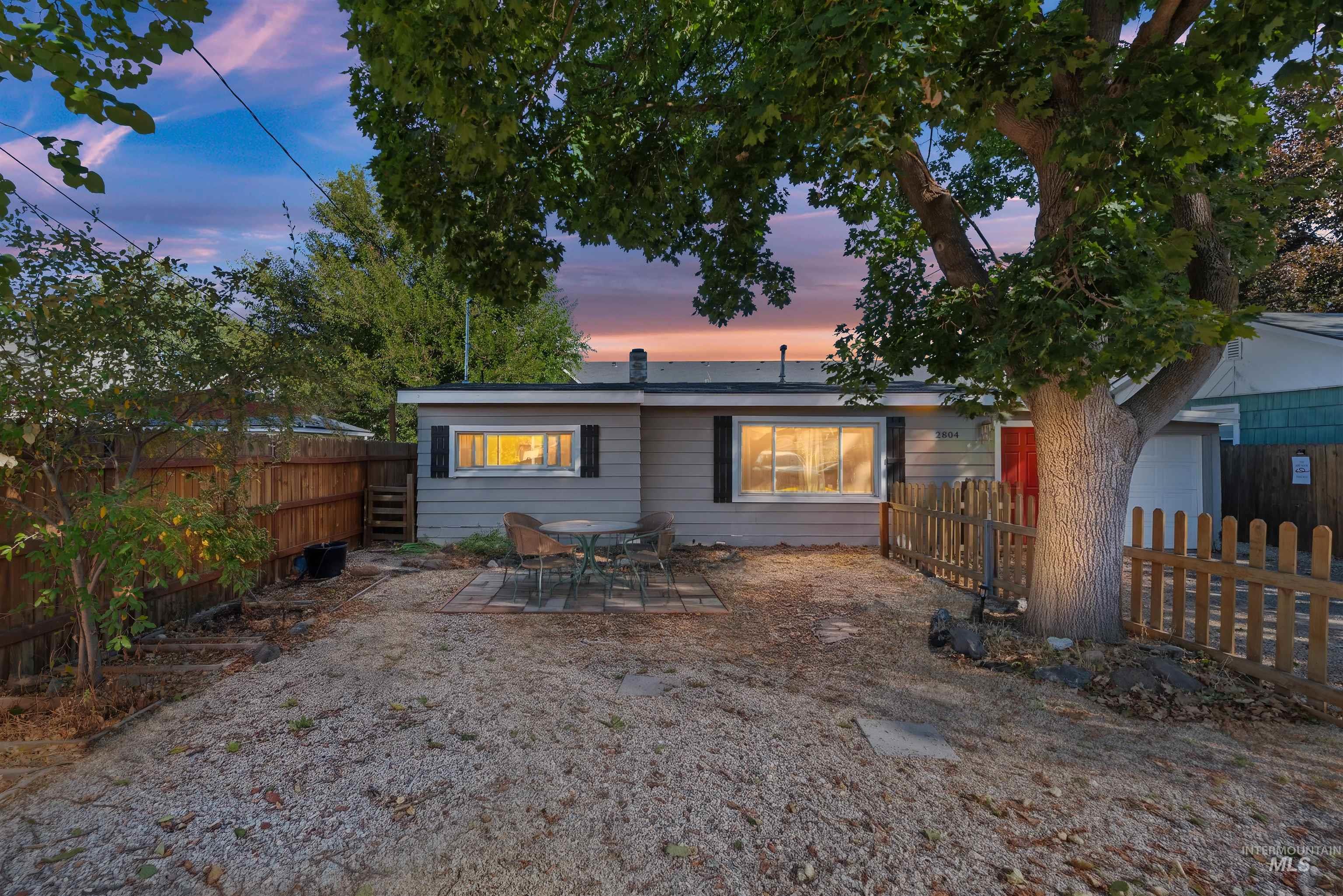 2804 W Lemhi St Property Photo 1