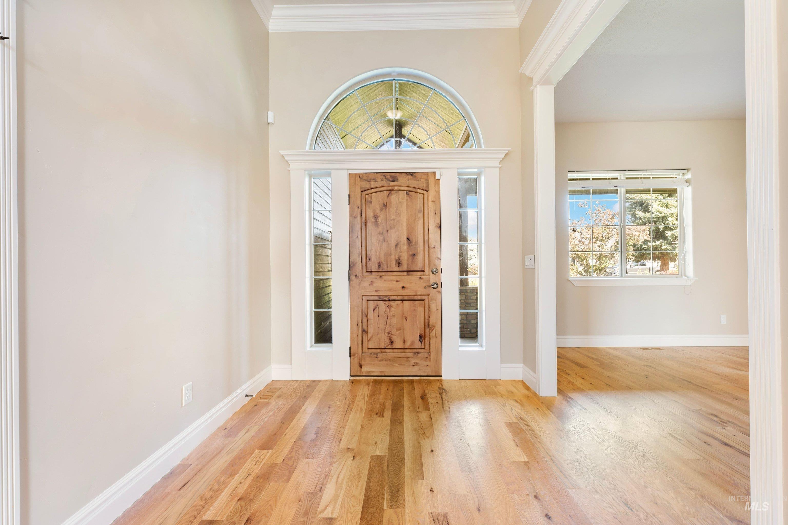 71 Arabian Way Property Photo 5