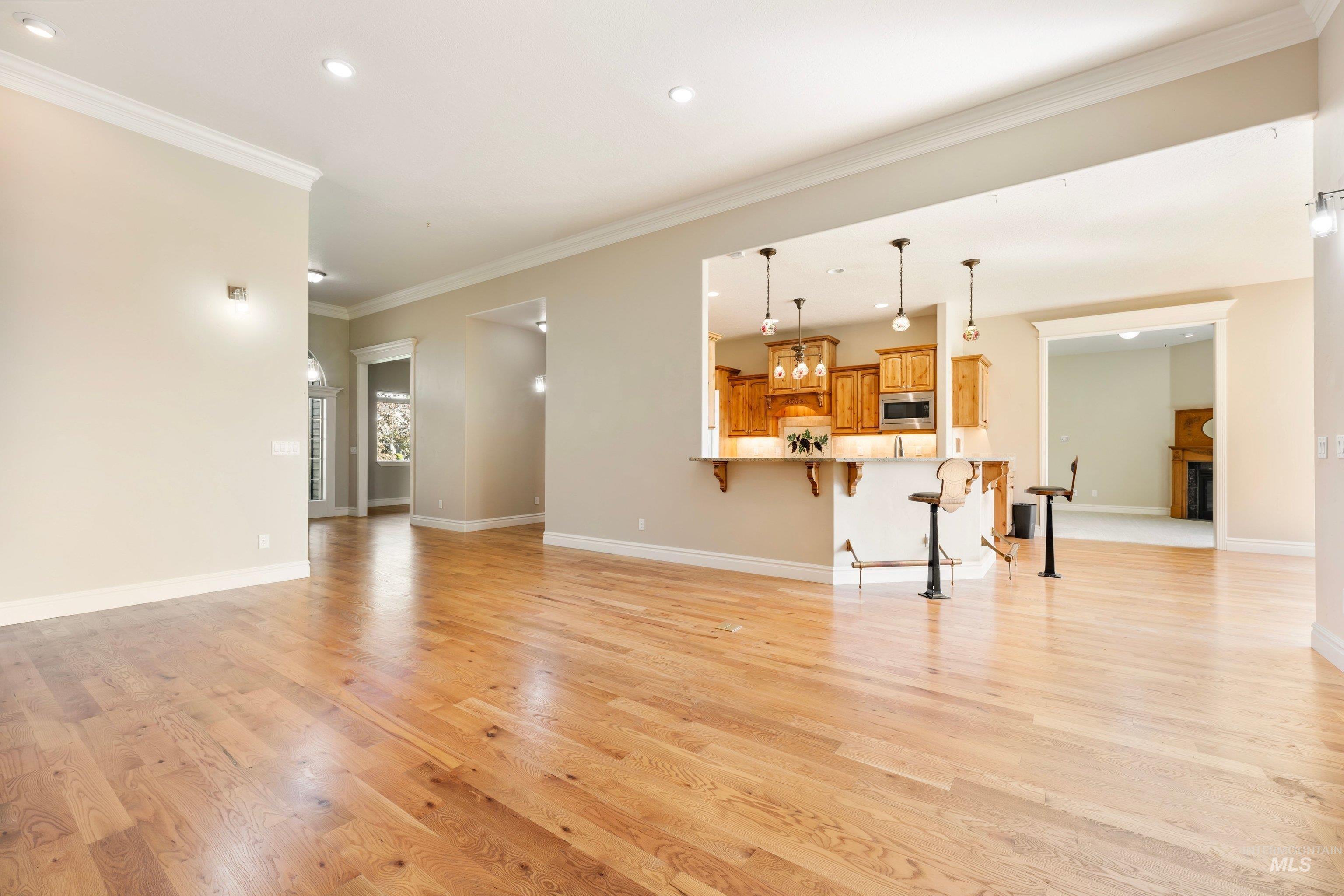 71 Arabian Way Property Photo 12