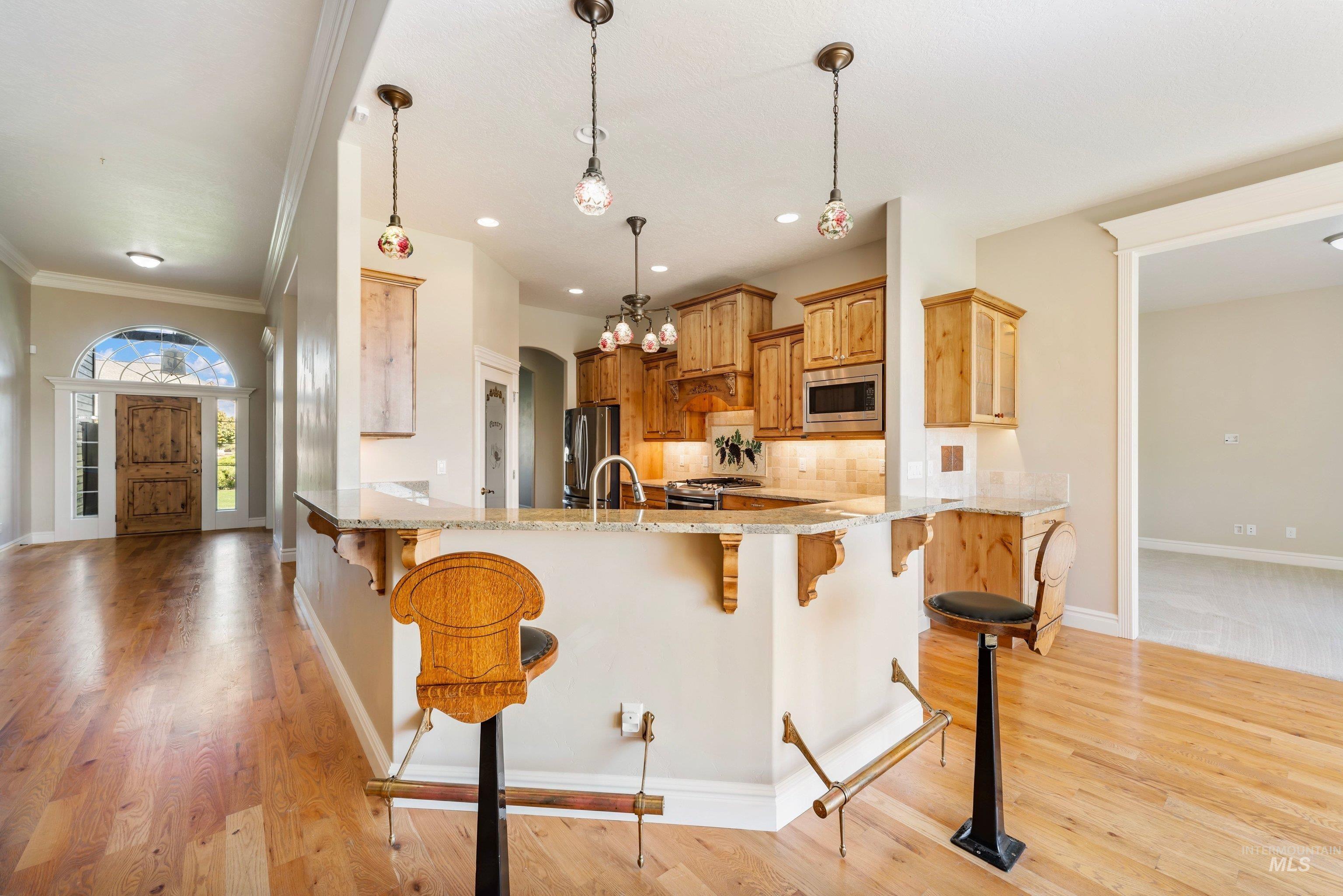 71 Arabian Way Property Photo 16