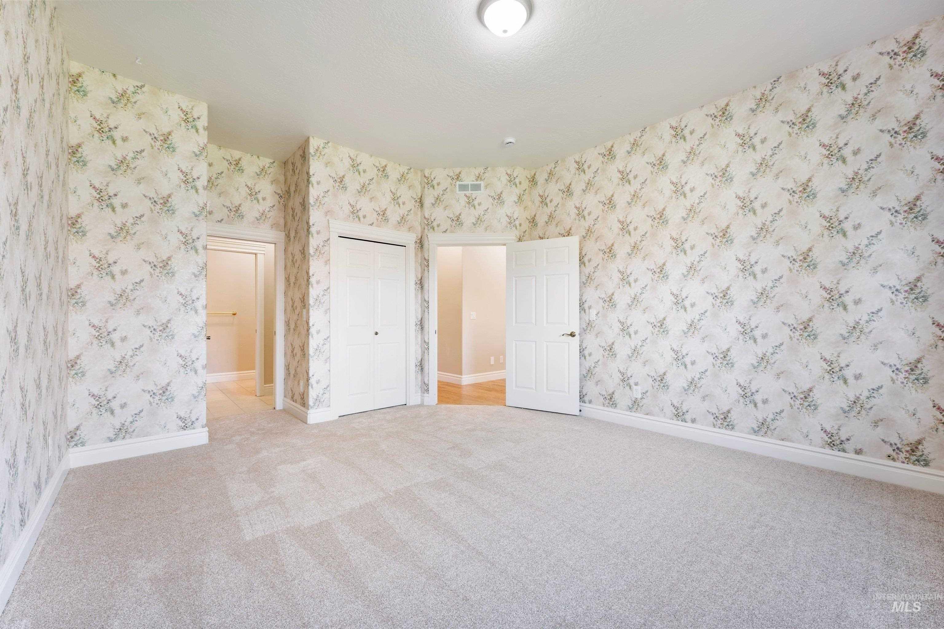 71 Arabian Way Property Photo 30