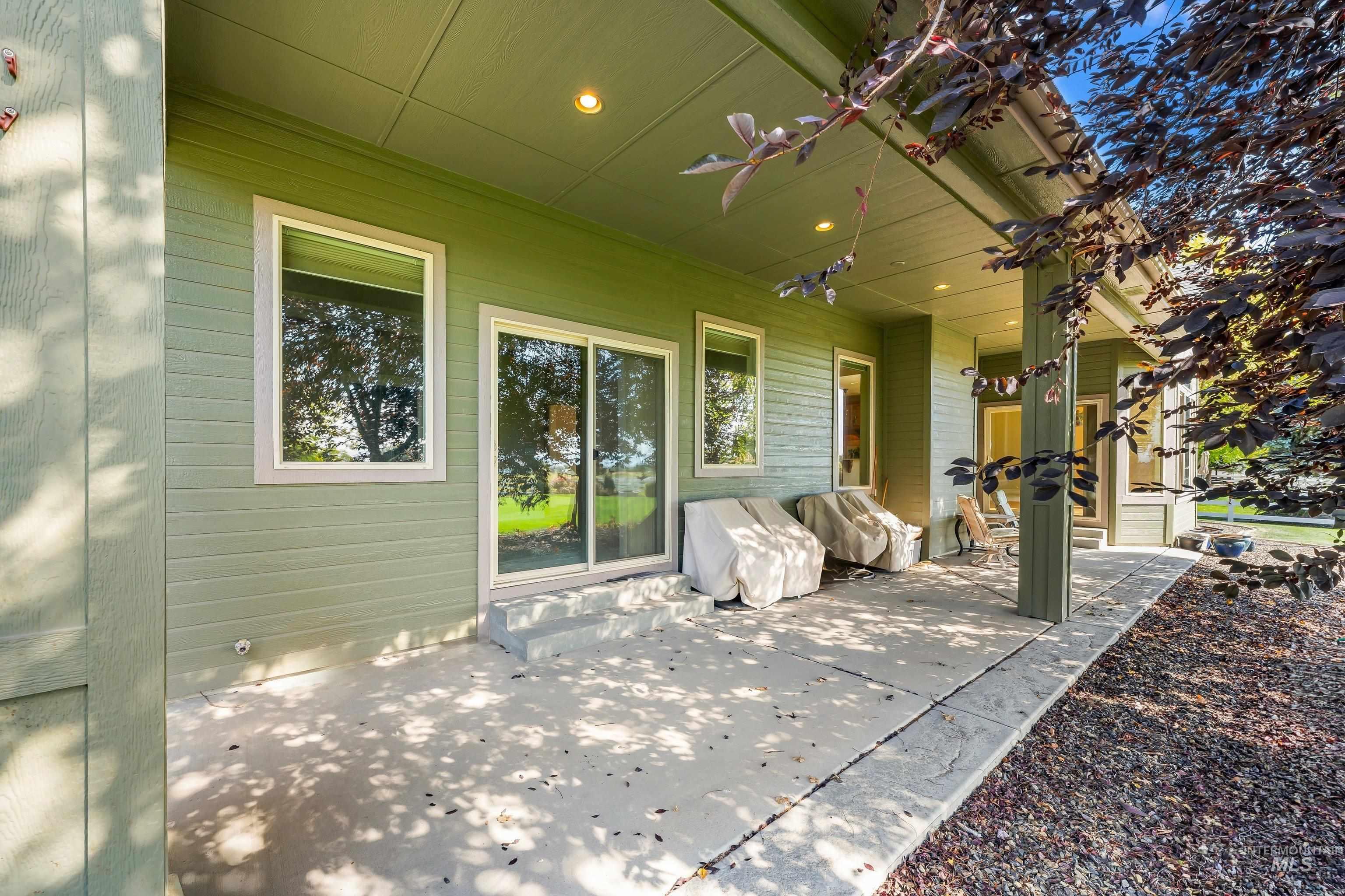 71 Arabian Way Property Photo 34