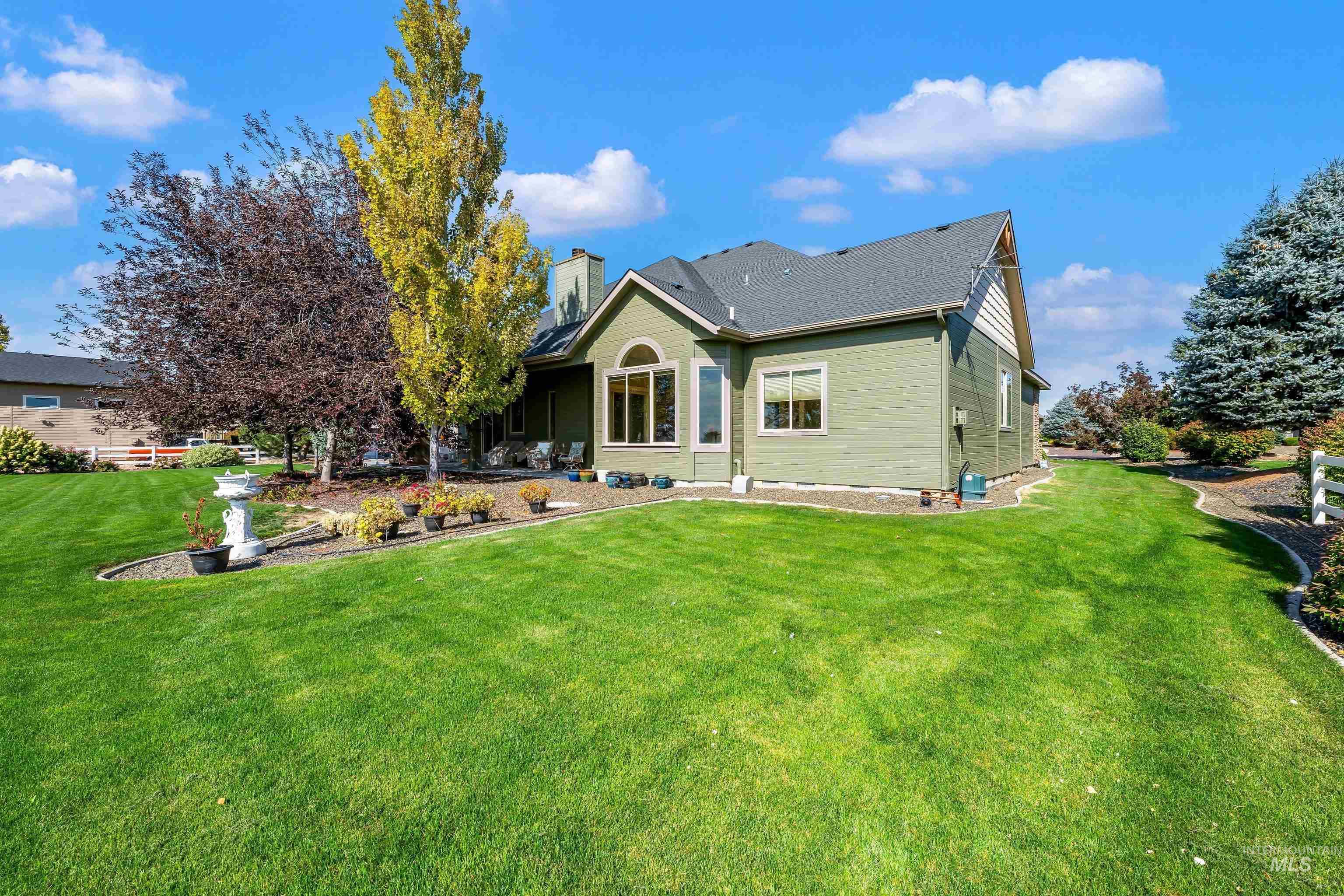 71 Arabian Way Property Photo 36