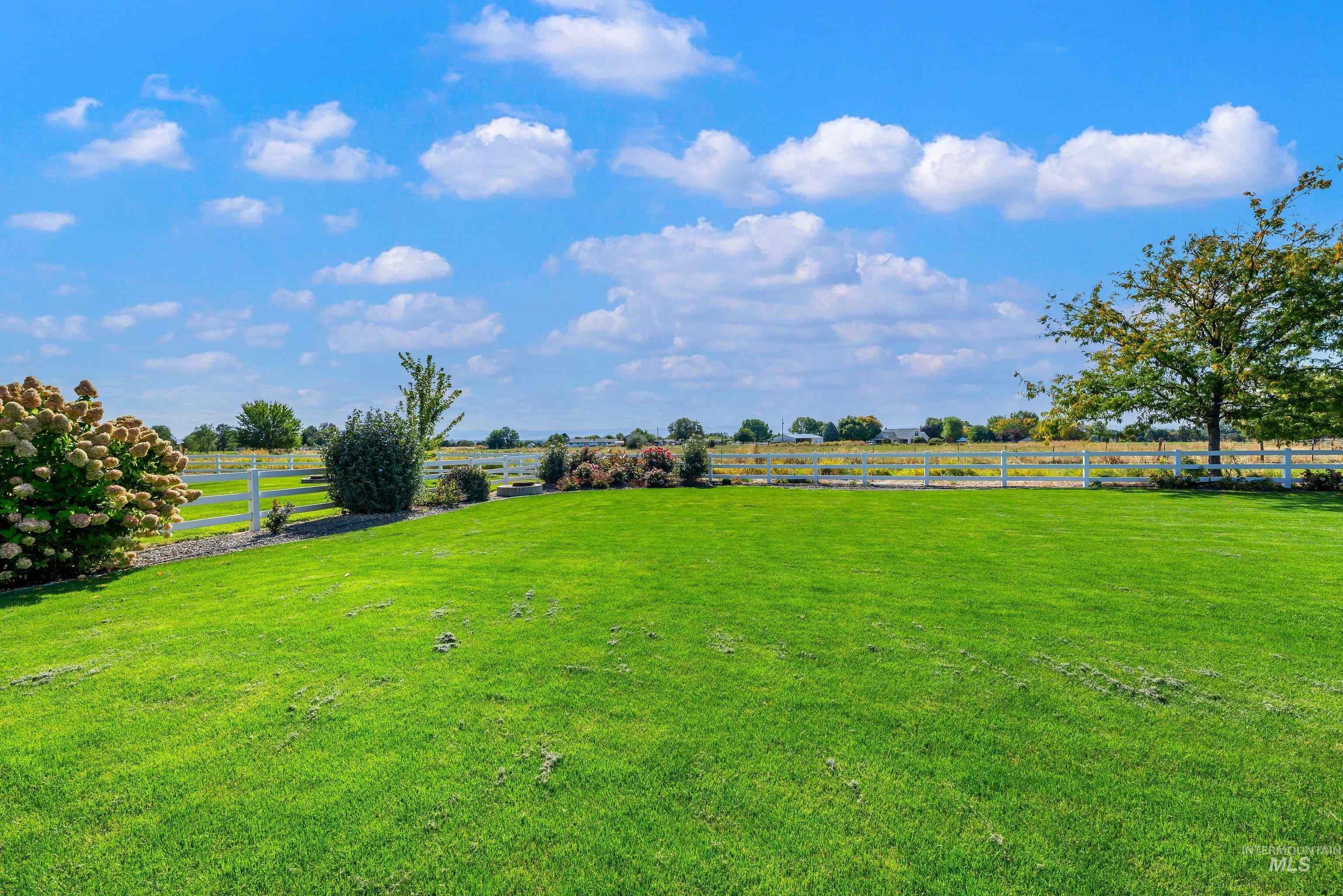 71 Arabian Way Property Photo 37