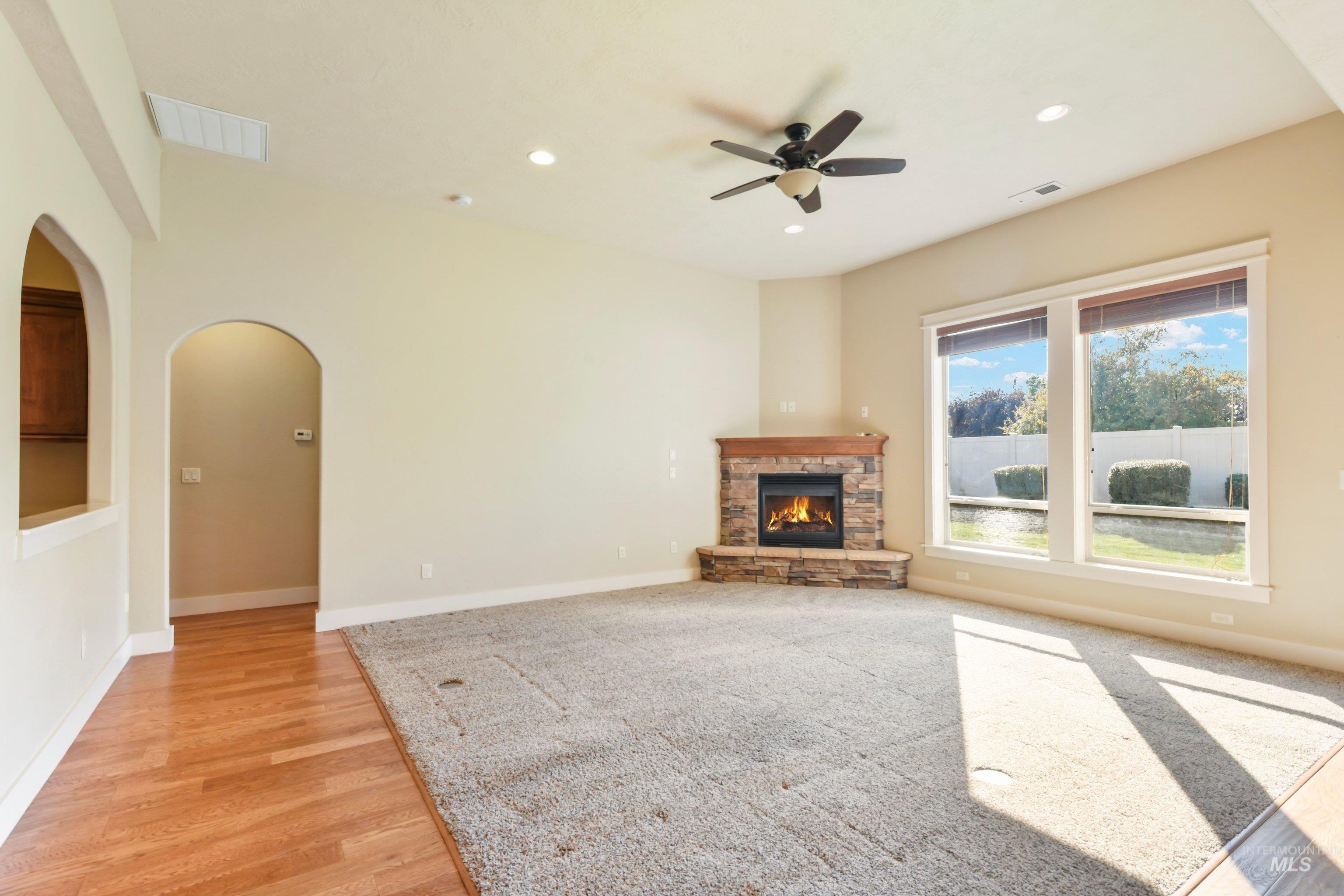7553 N Waterlilly Ave Property Photo 6