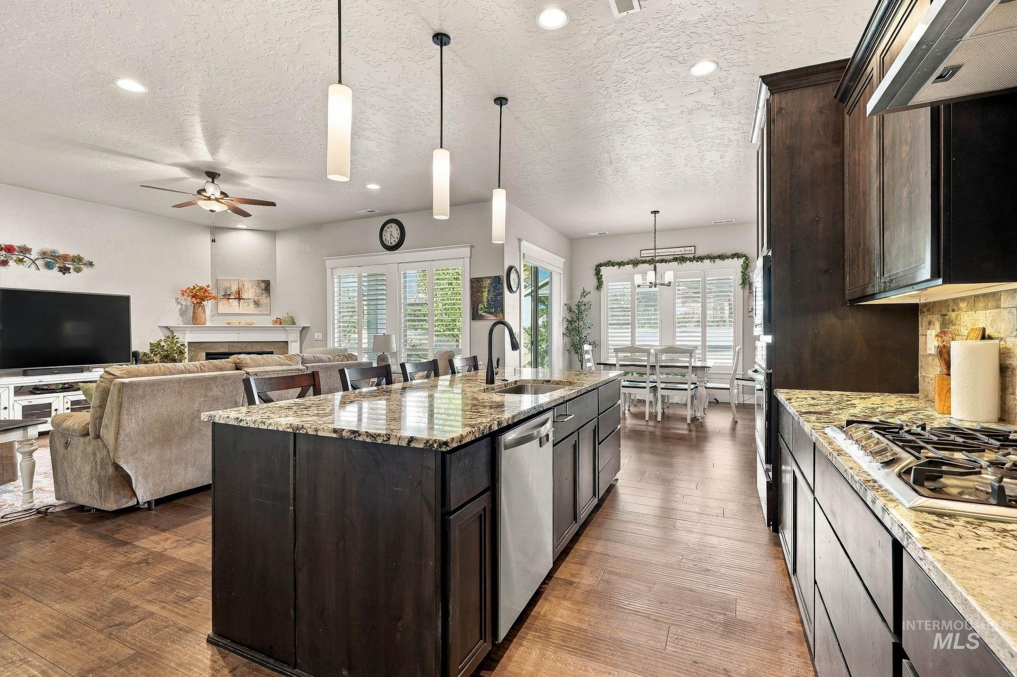 18104 N Treeline Ave. Property Photo 17