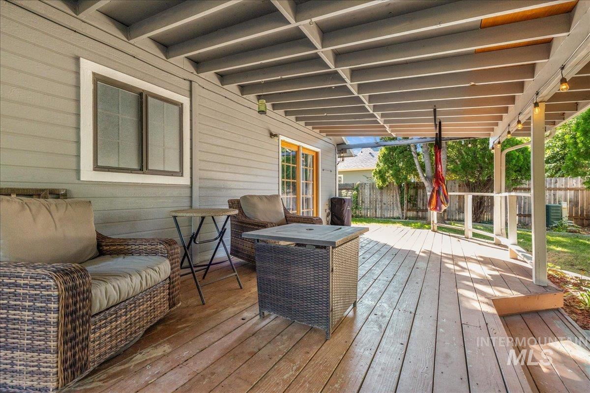 2947 S Garden St Property Photo 26