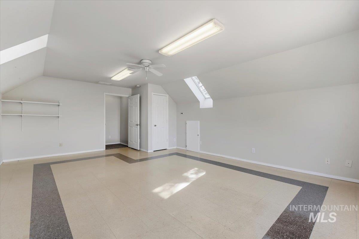 9940 Aztlan Dr Property Photo 23