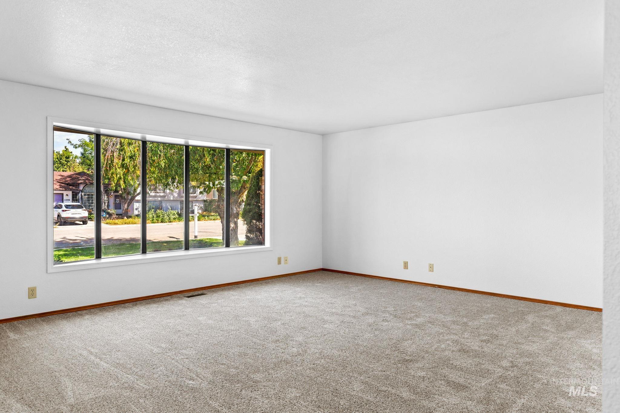 11207 W Bridgetower Dr. Property Photo 8