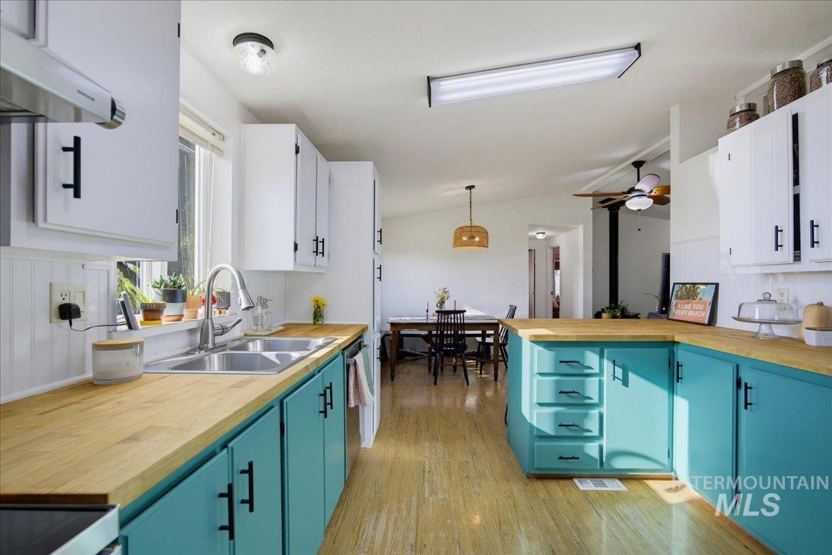 3880 1 Ln E Property Photo 14