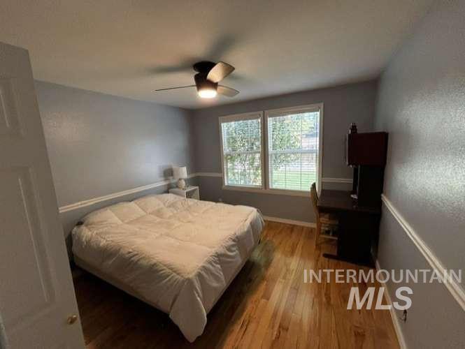 7023 W Everett St Property Photo 20